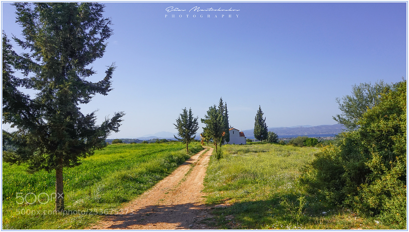 Sony Alpha a5000 (ILCE 5000) sample photo. Country road to san photography