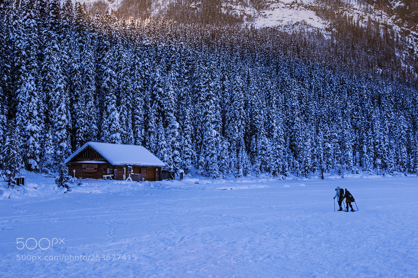 Canon EOS 7D Mark II sample photo. Lake louise photography