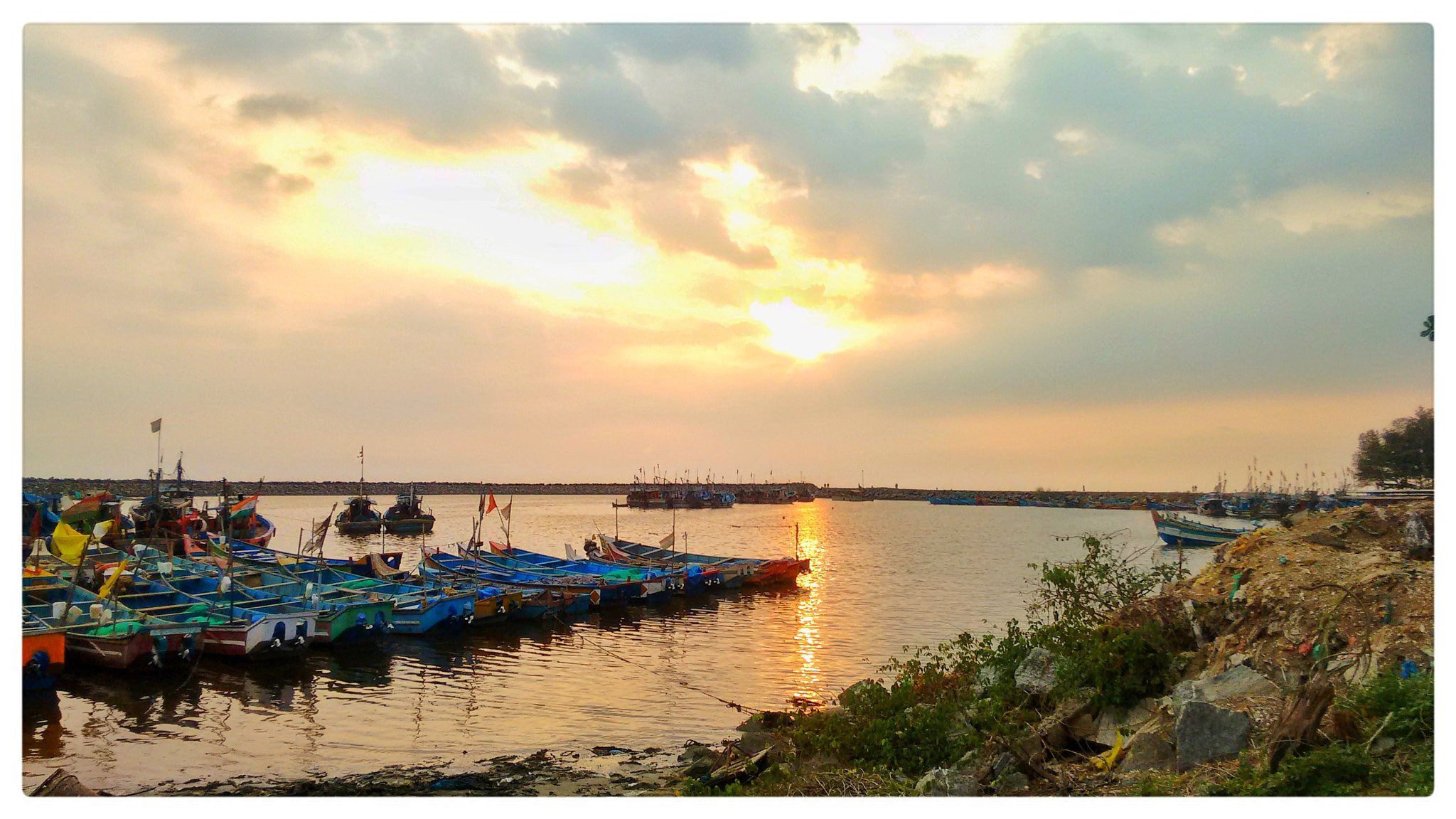 Motorola Moto G (2nd Gen) sample photo. Sea photography