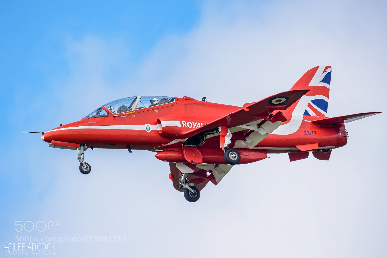 Nikon D7200 sample photo. Red arrow photography