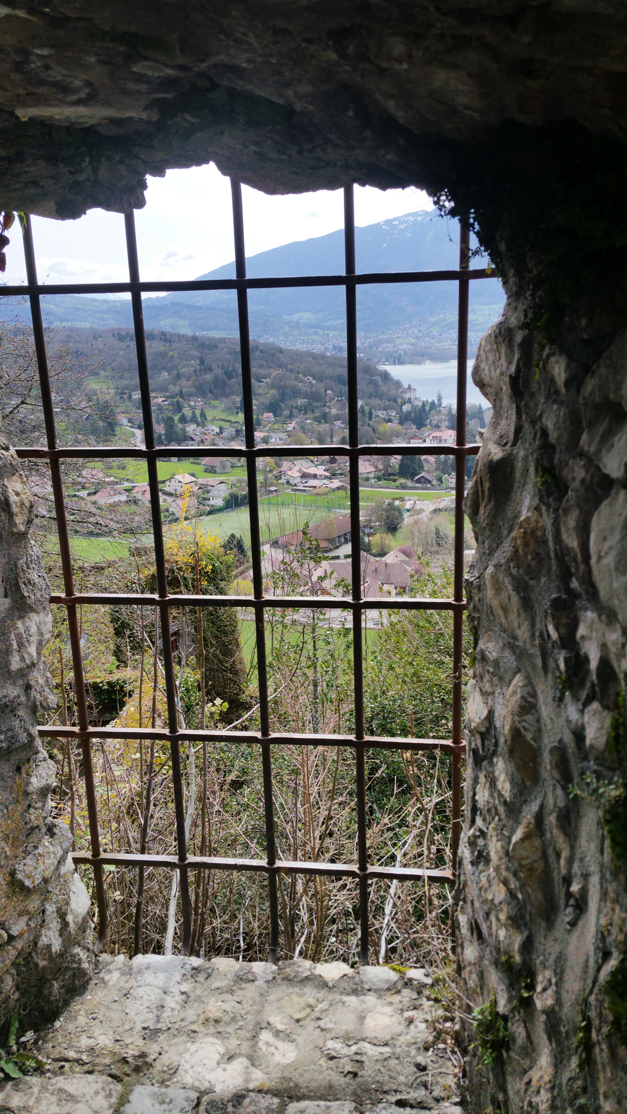 Samsung Galaxy S5 LTE-A sample photo. View over menthon saint bernard photography