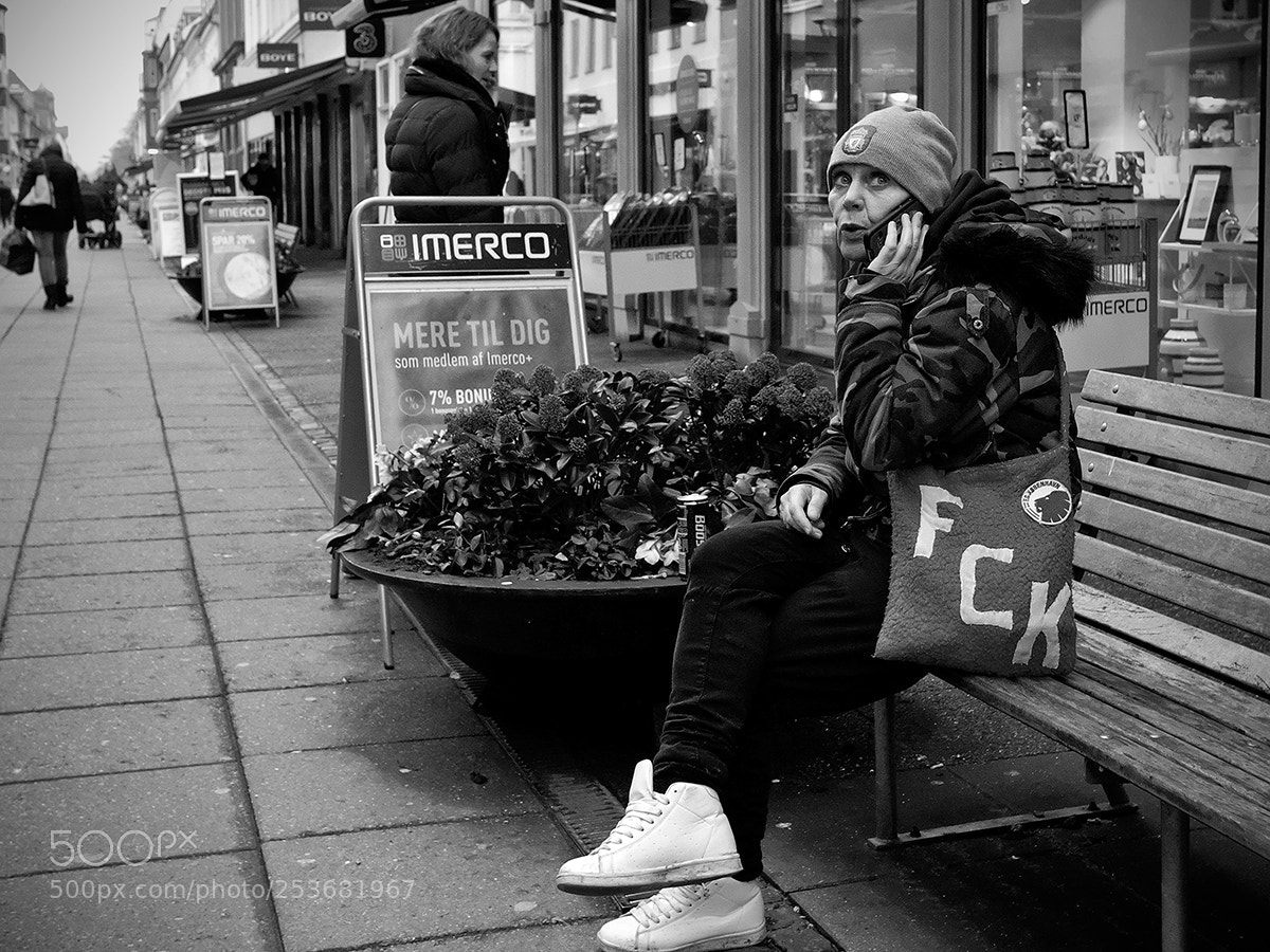 Fujifilm X-Pro2 sample photo. Football fan photography
