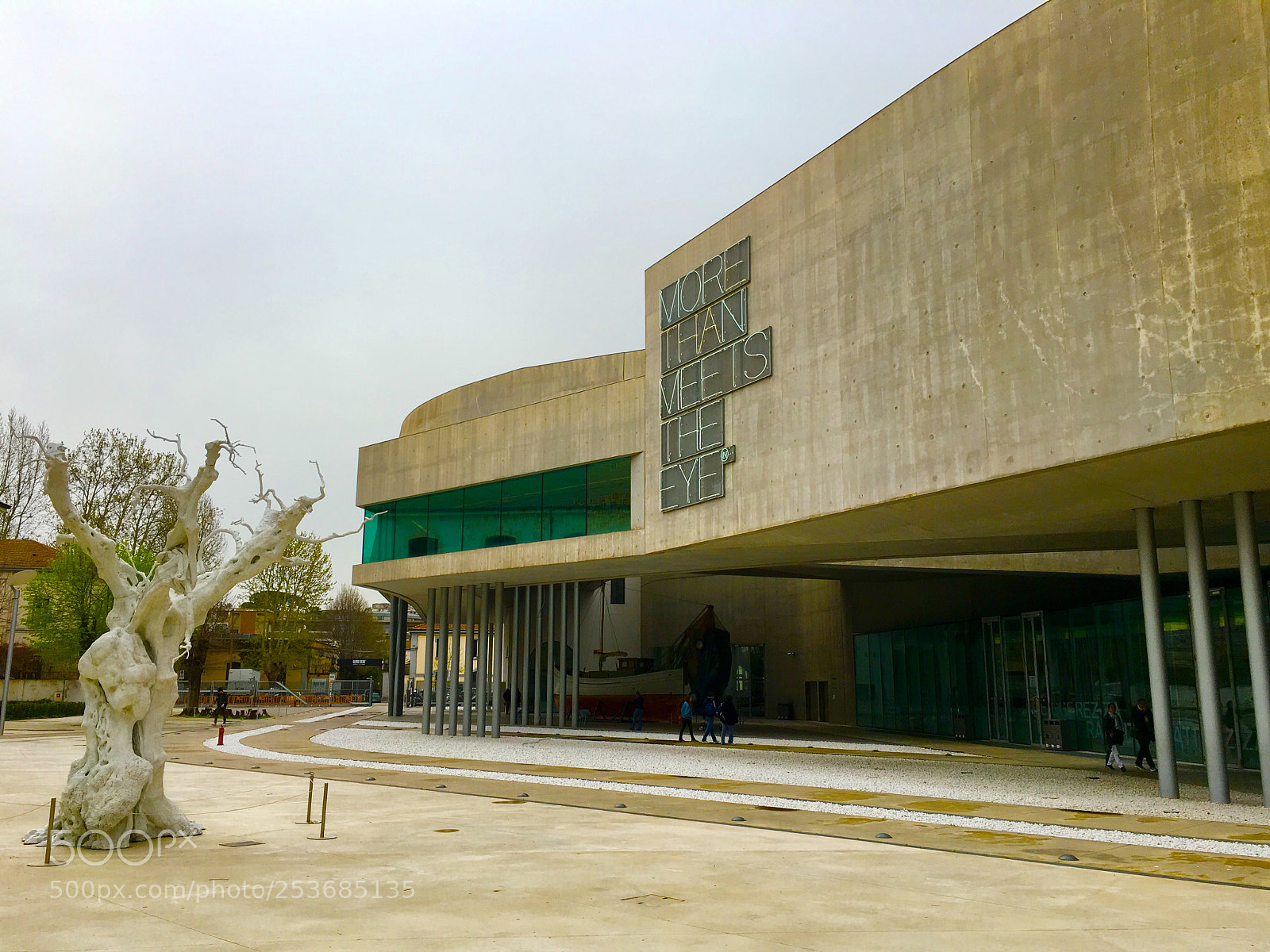 Apple iPhone 6s sample photo. Maxxi, rome. photography