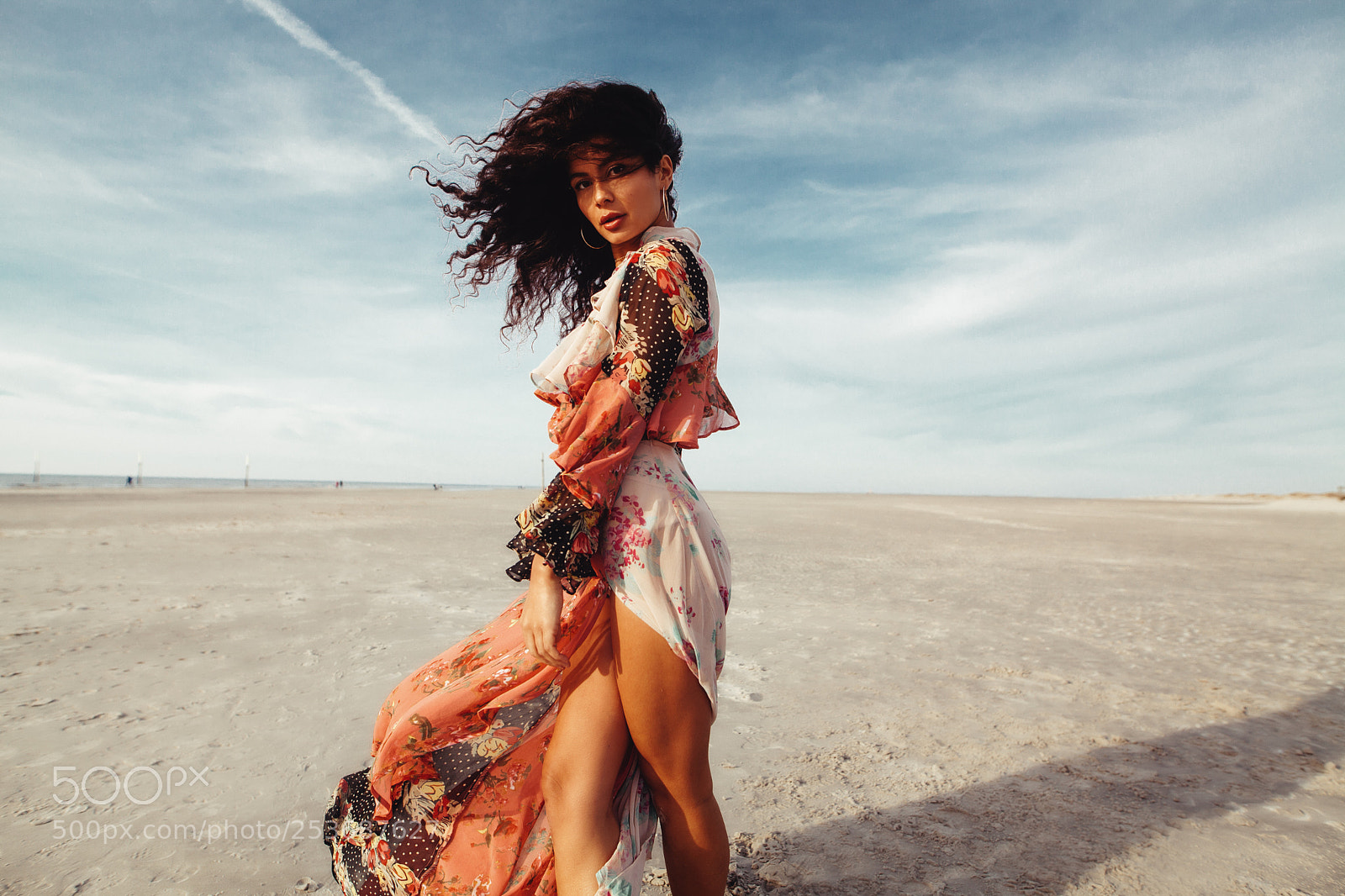 Canon EOS 5D Mark II sample photo. High by the beach photography