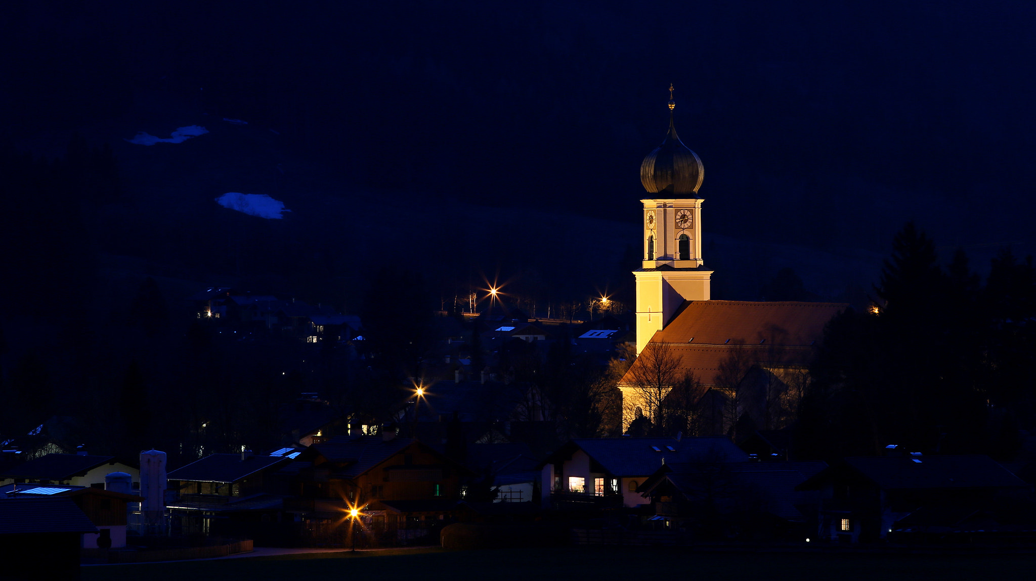 Canon EOS 6D + Canon EF 300mm F4L IS USM sample photo. Oberammergau photography