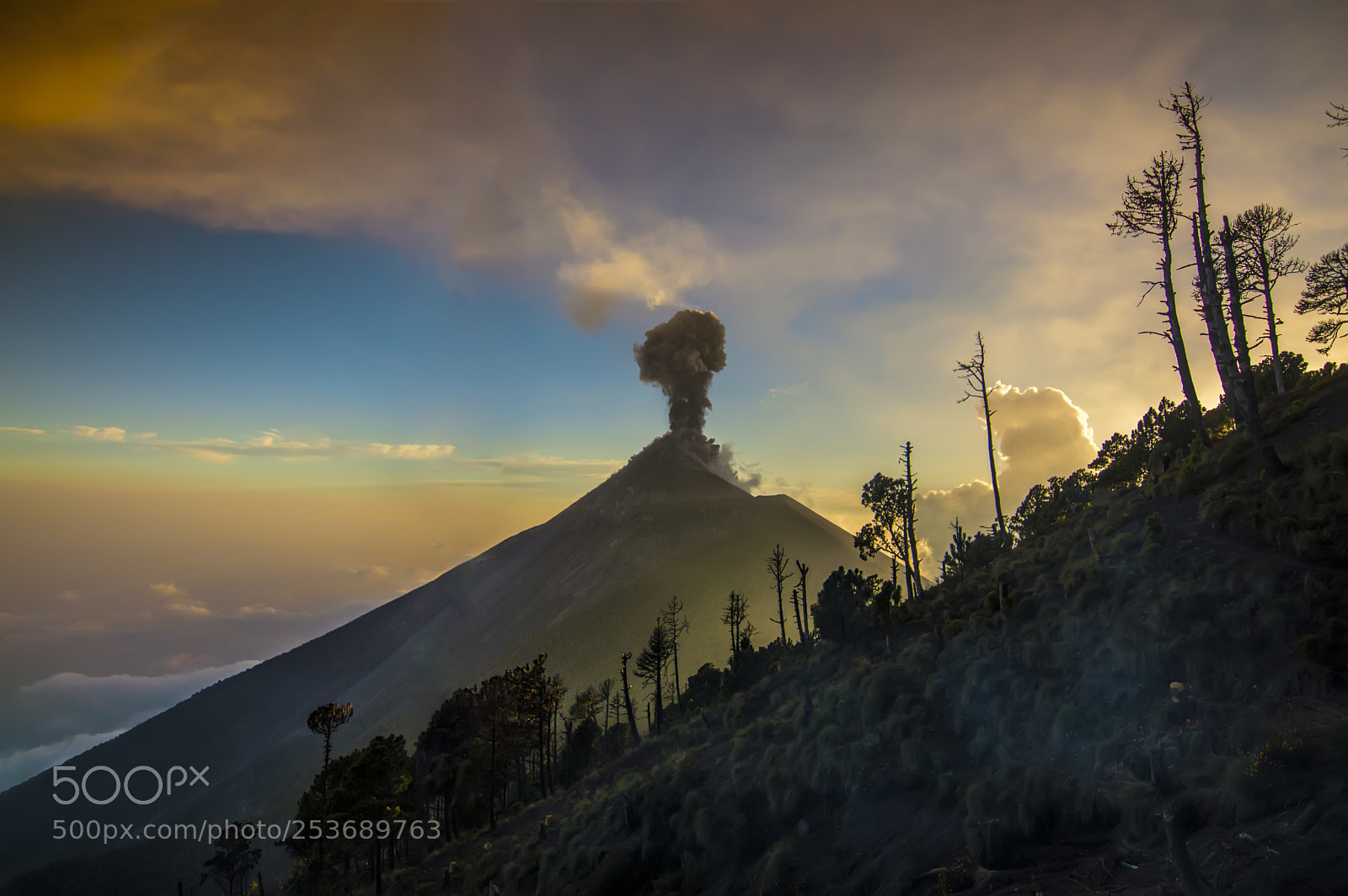 Nikon D3200 sample photo. Fuego volcano photography