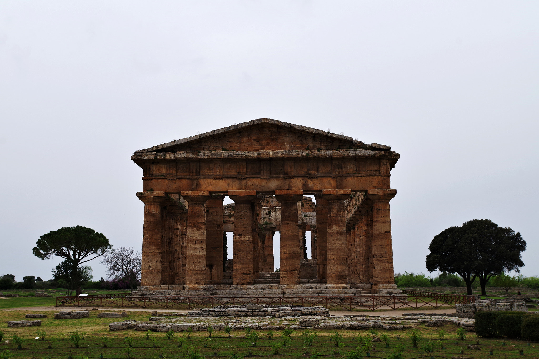 Pentax K-S2 sample photo. Temple of neptune photography