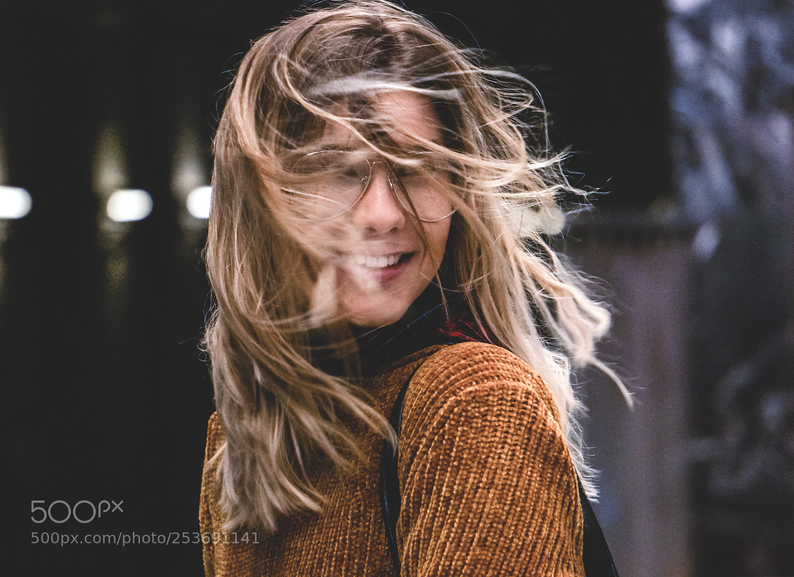 Sony Alpha NEX-5R sample photo. Urban winds photography