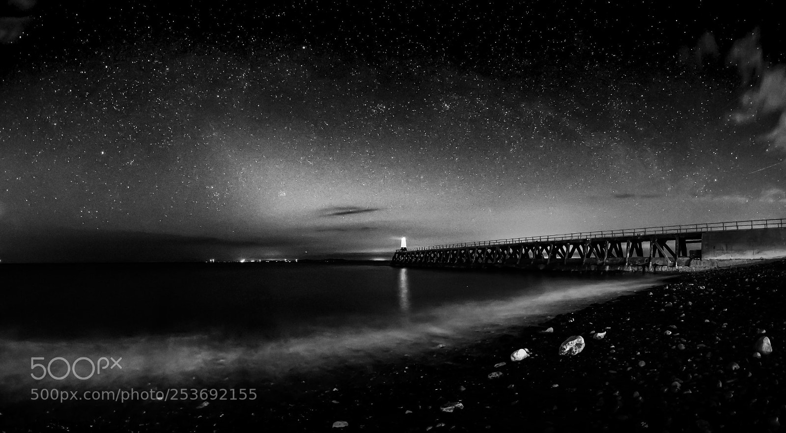 Fujifilm X-T1 sample photo. Maryport pier and milky photography