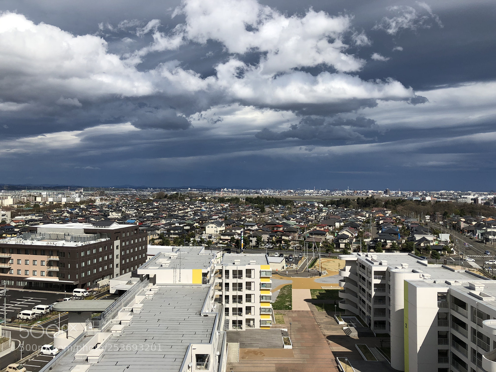Apple iPhone 8 Plus sample photo. Sky photography