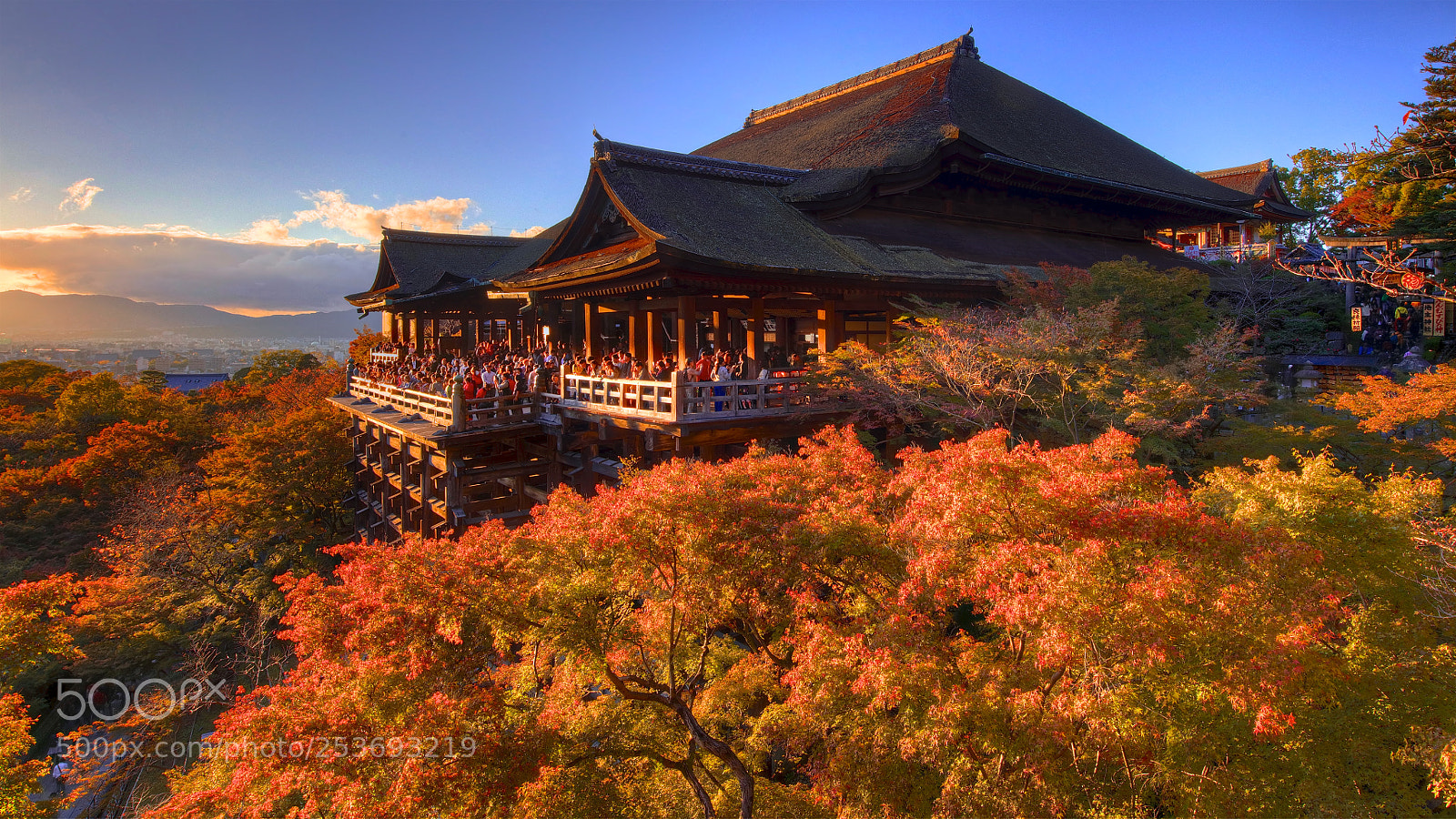 Canon EOS 5DS R sample photo. Kiyomizu-dera - near peak photography