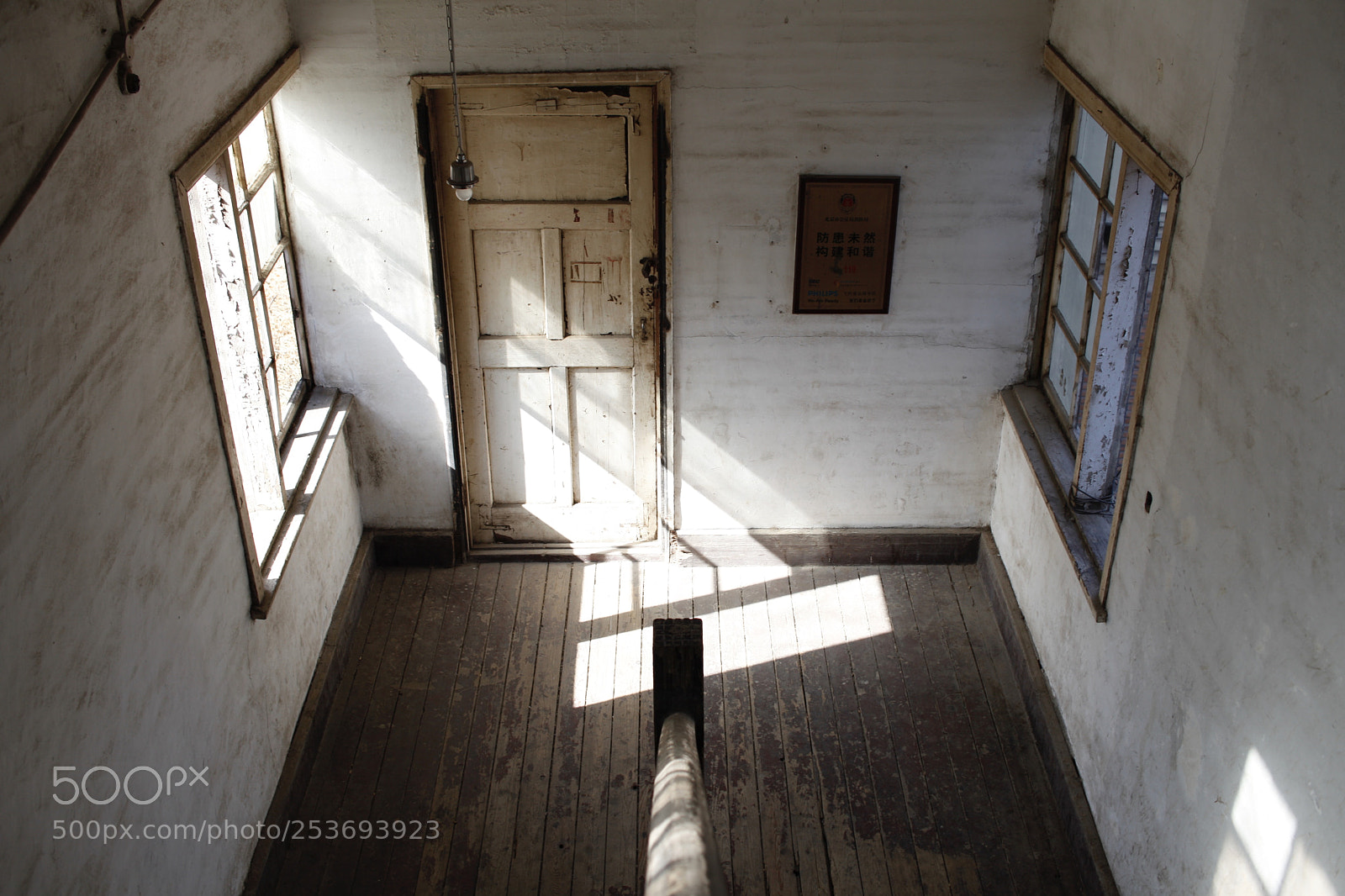 Canon EOS 5D Mark II sample photo. The staircase photography