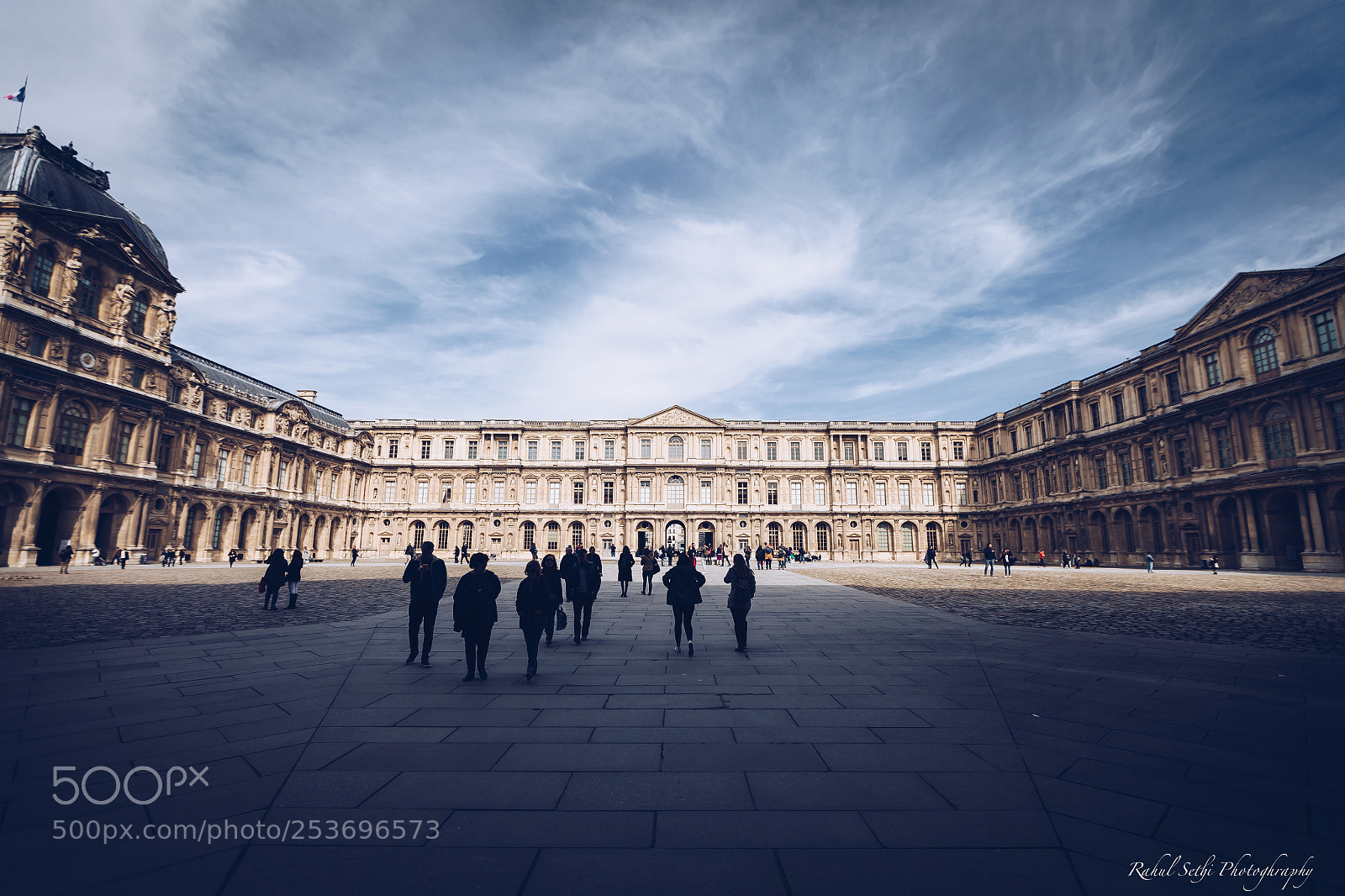 Canon EOS 5D Mark II sample photo. Louvre museum photography