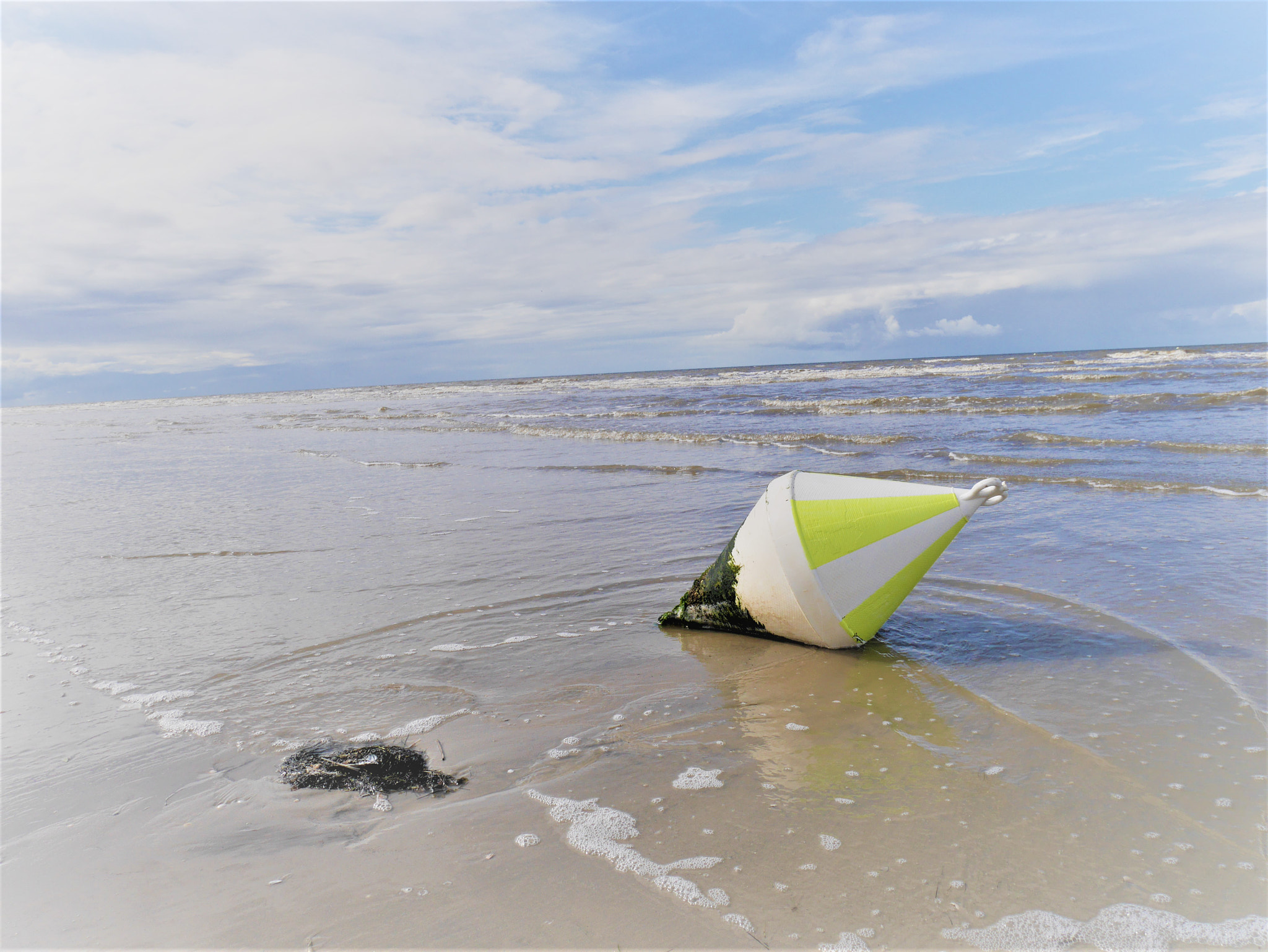 Panasonic Lumix DMC-GF7 sample photo. Coast buoy photography