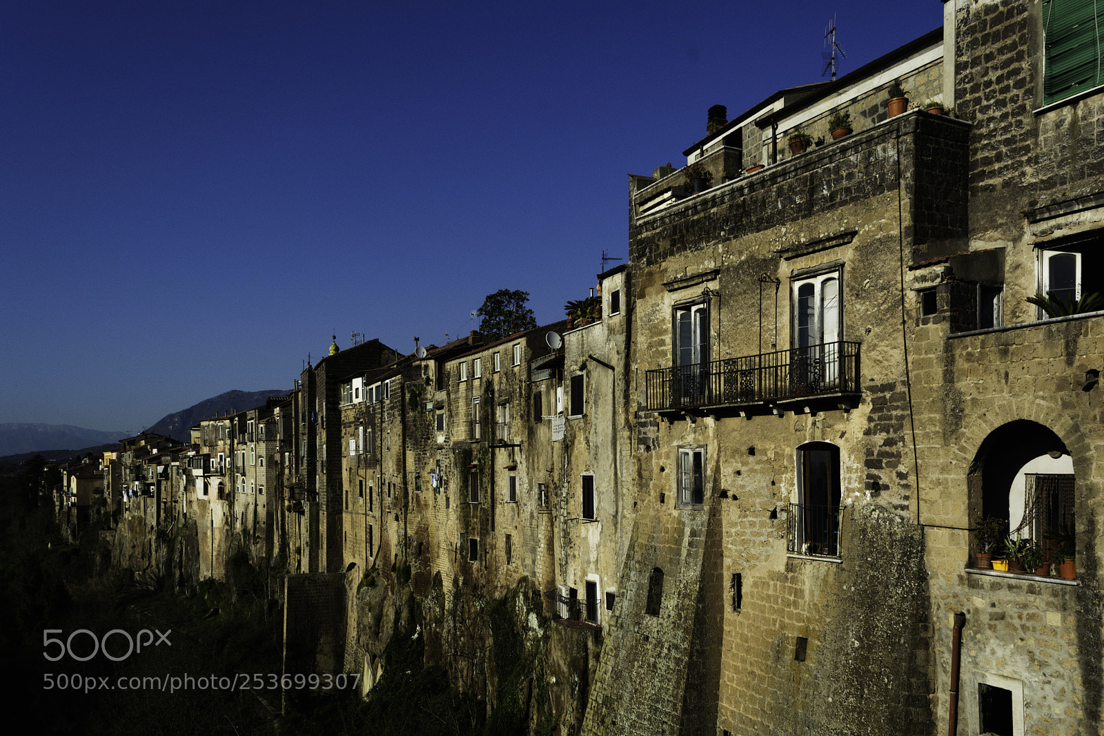 Nikon D5200 sample photo. La città sulla pietra photography