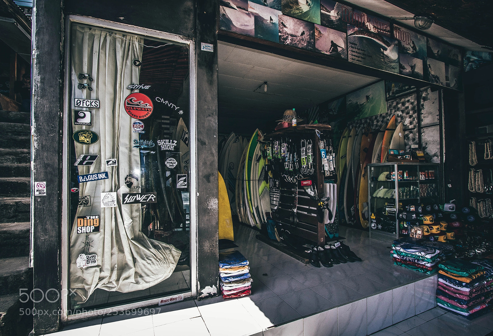 Canon EOS 7D sample photo. Surf shop photography