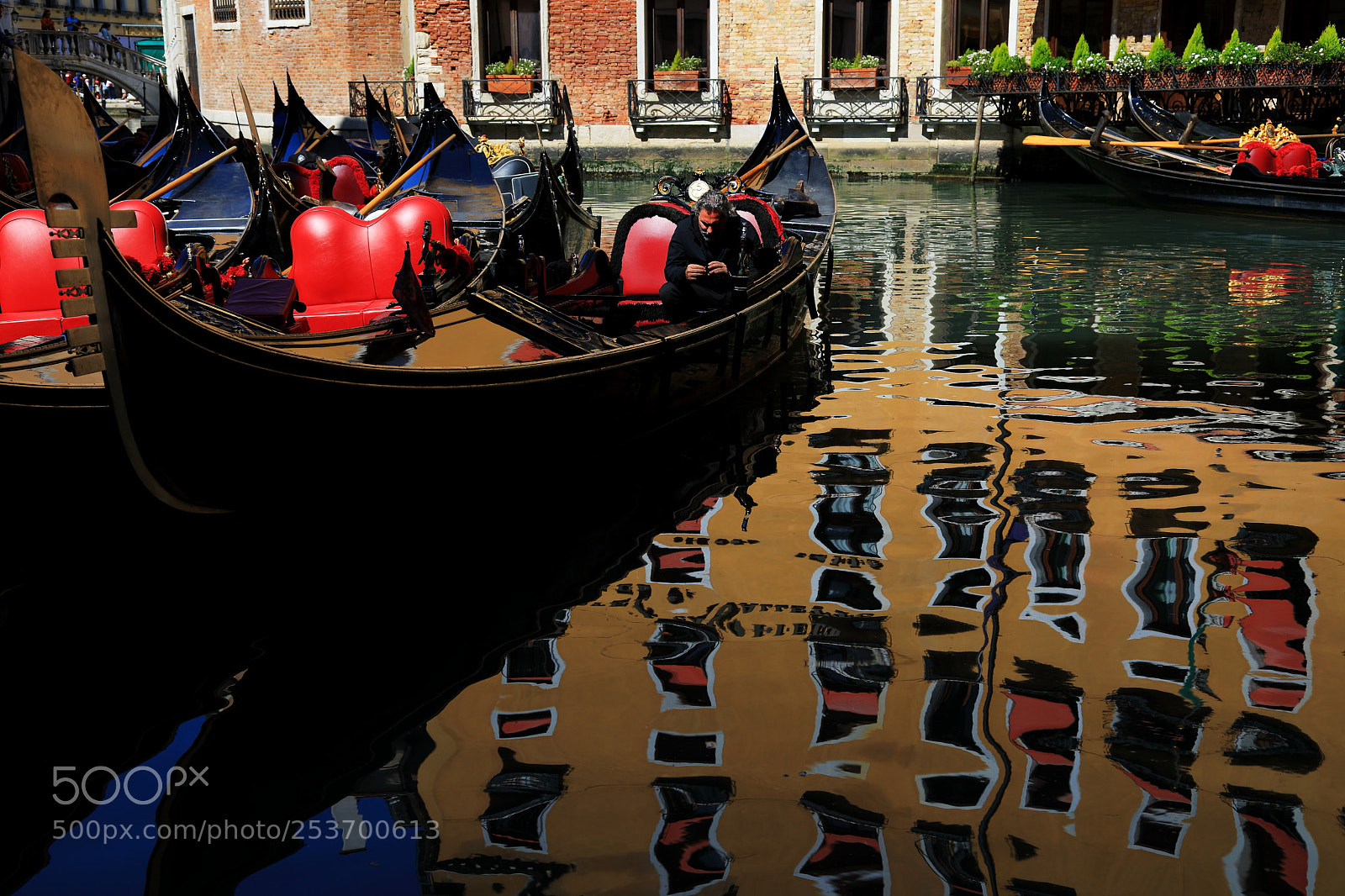 Canon EF 24-105mm F4L IS USM sample photo. Reflections photography