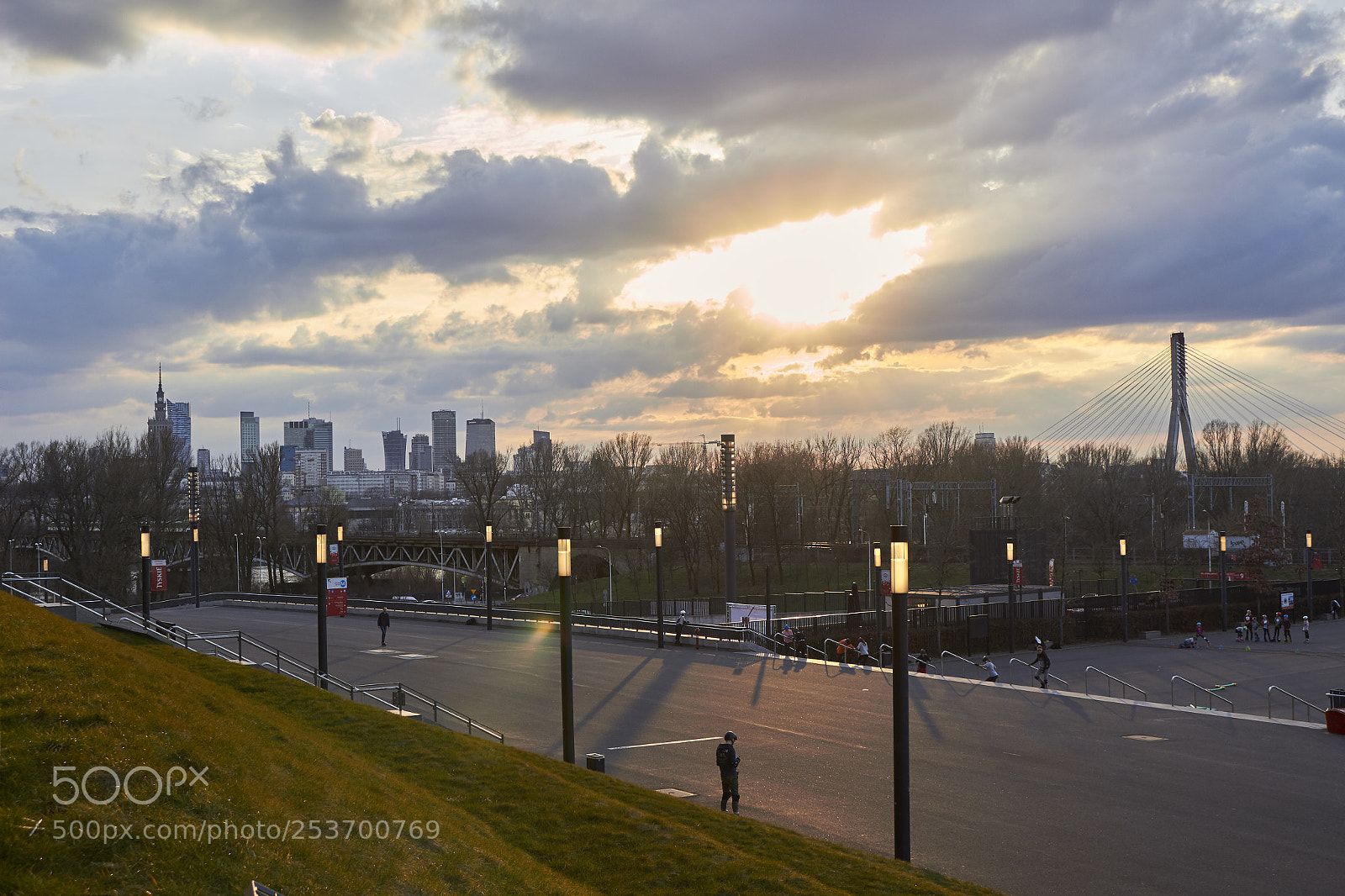 Canon EOS 100D (EOS Rebel SL1 / EOS Kiss X7) sample photo. Warsaw view from the photography
