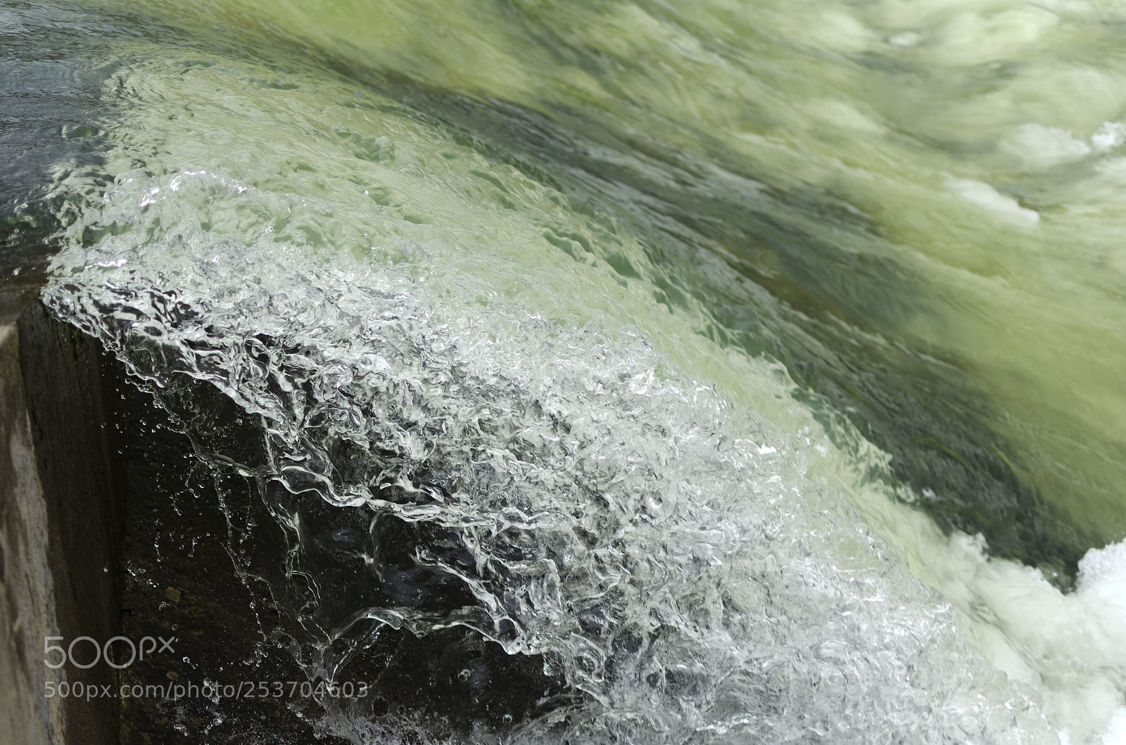 Nikon D5100 sample photo. Water photography