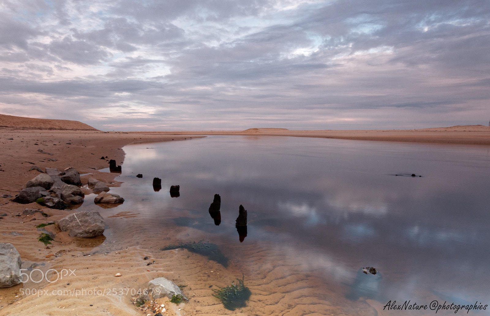 Canon EOS 7D Mark II sample photo. Matin nuageux sur le photography
