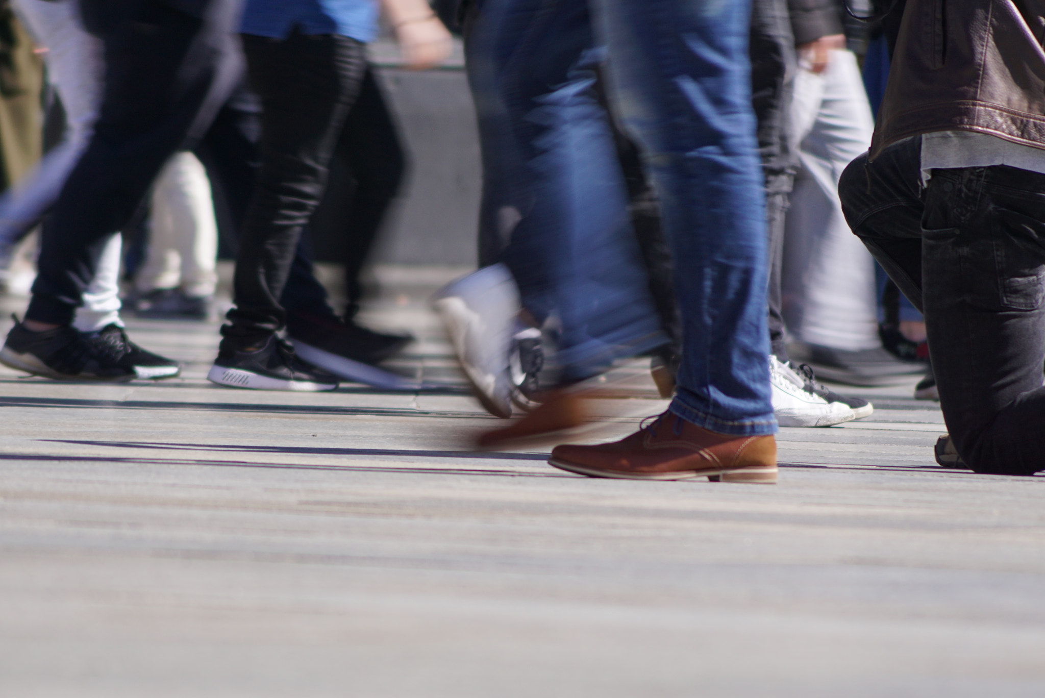 Sony DT 55-200mm F4-5.6 SAM sample photo. People in motion photography