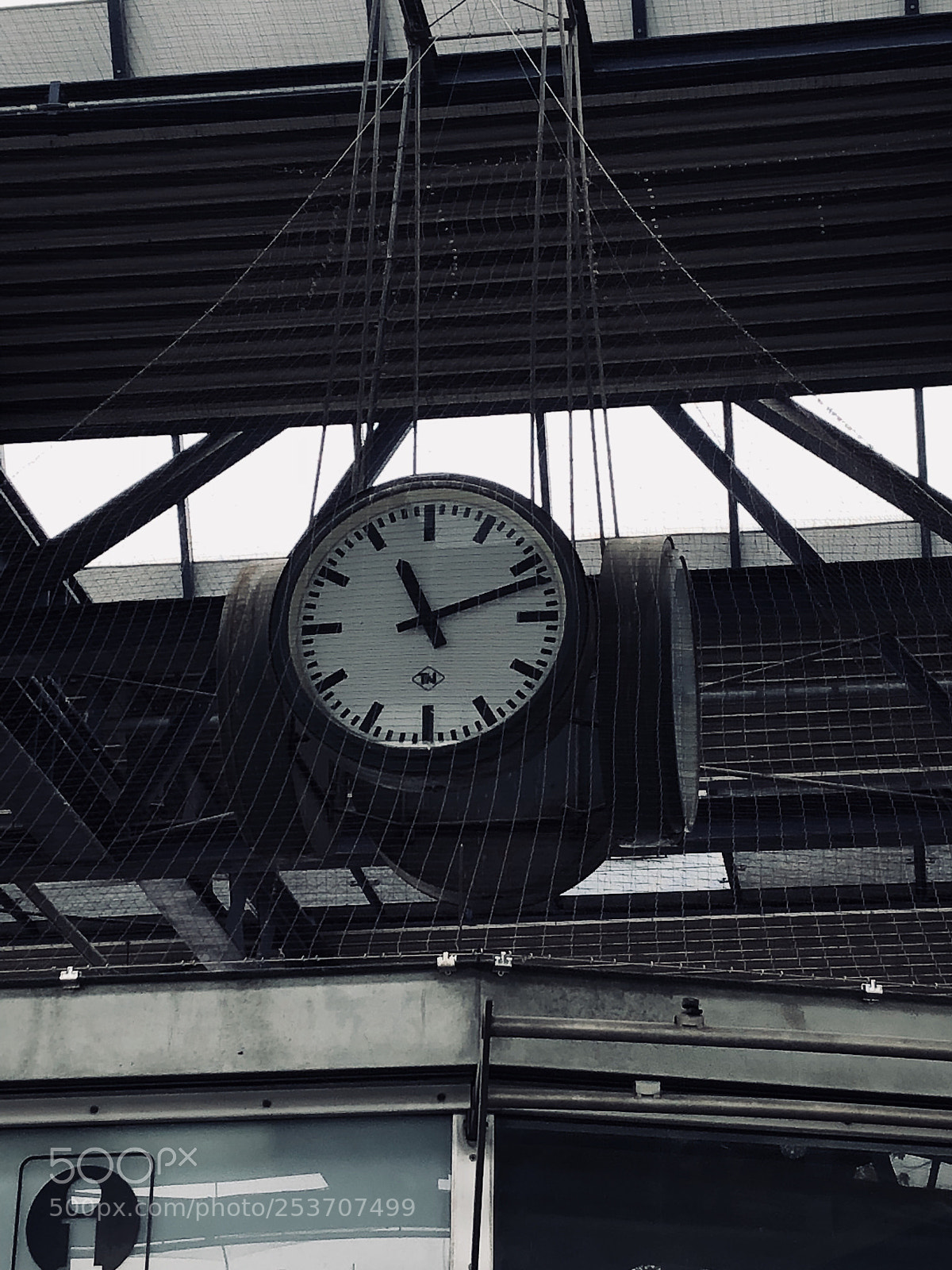 Apple iPhone 8 sample photo. Time photography