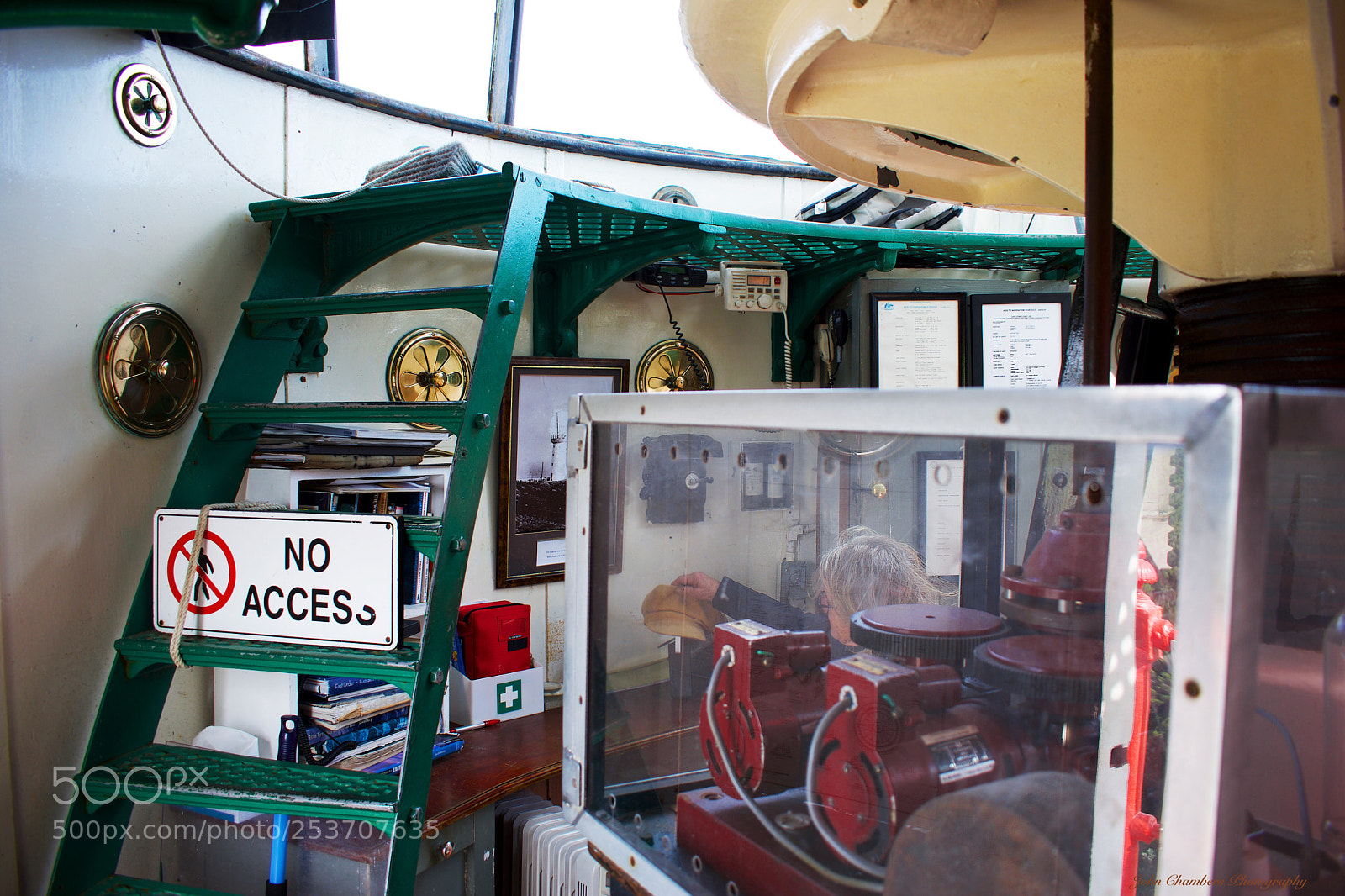 Nikon D5500 sample photo. Inside cape otway lighthouse photography