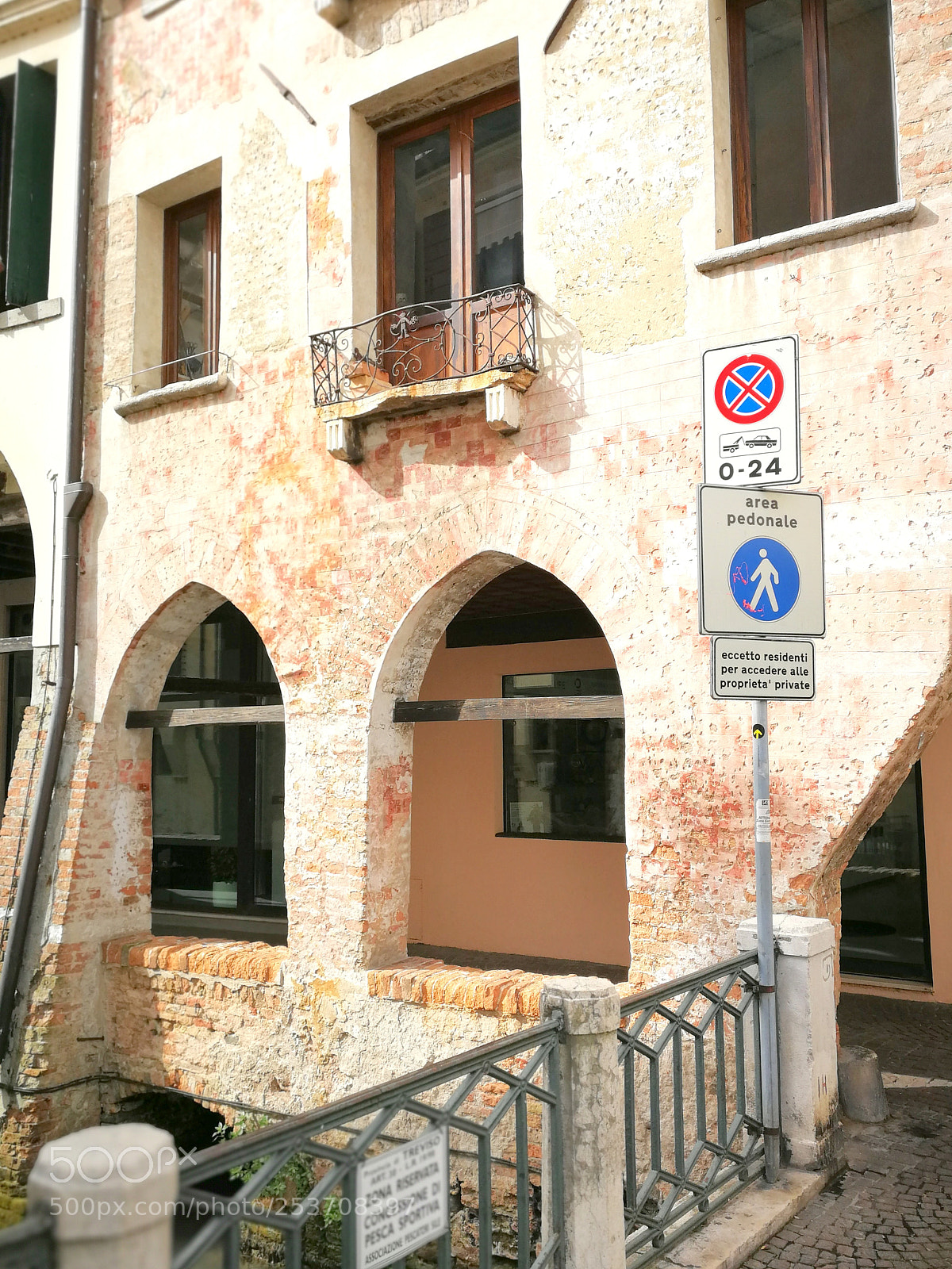 HUAWEI P10 sample photo. Treviso il 15 aprile photography