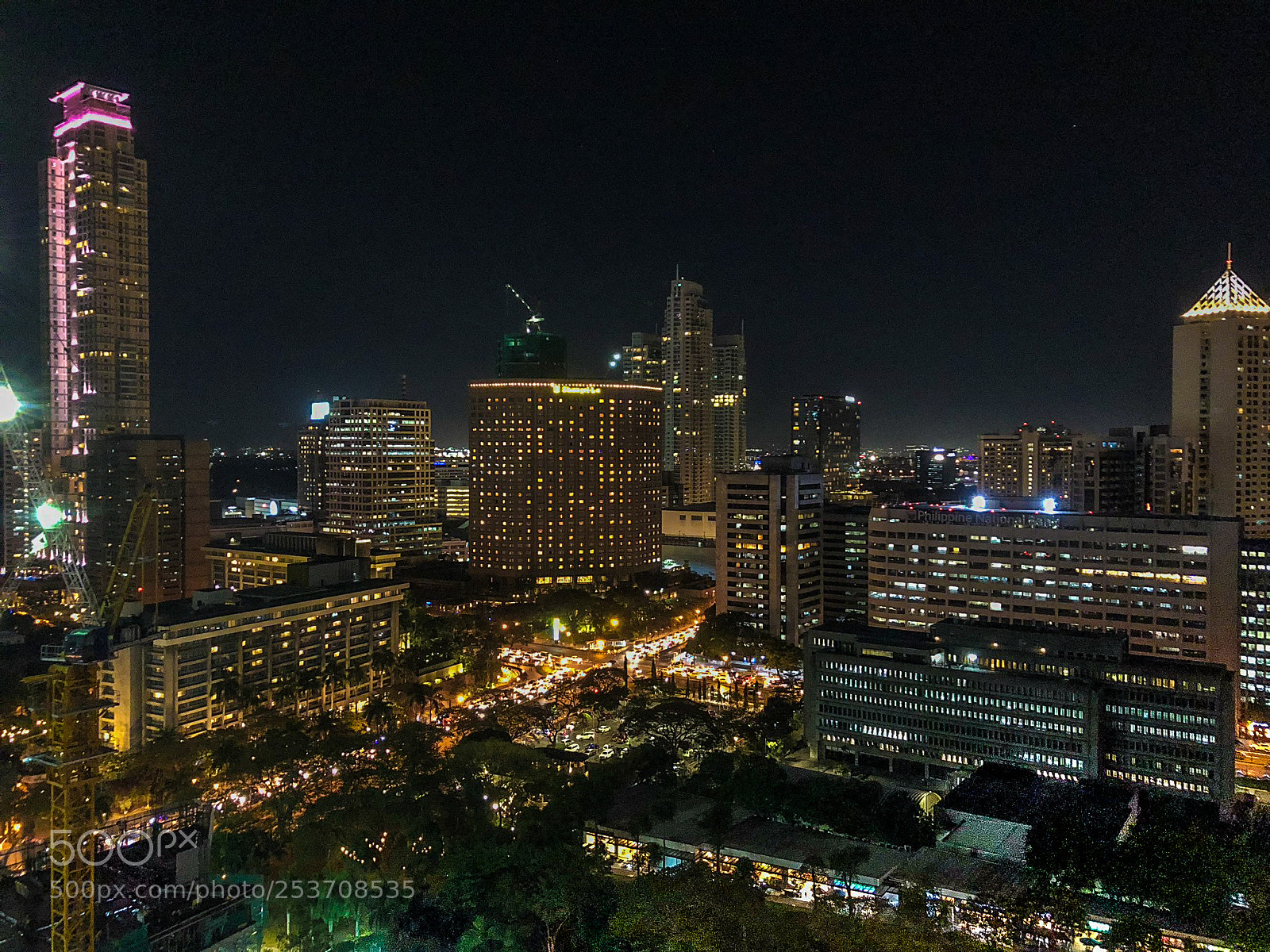 Apple iPhone 8 sample photo. Makati cbd photography