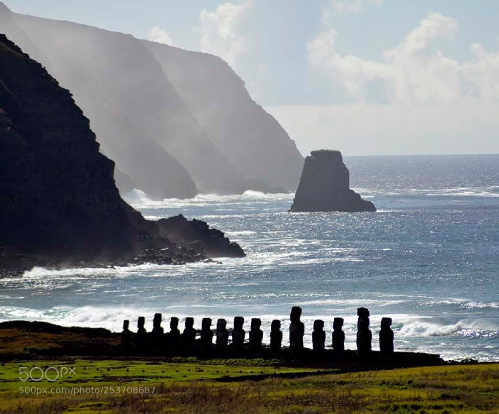 Nikon D7000 sample photo. Moai photography