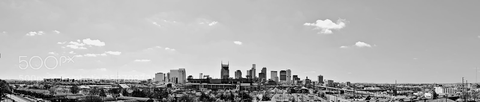 Canon EOS 1300D (EOS Rebel T6 / EOS Kiss X80) sample photo. Nashville skyline bw photography