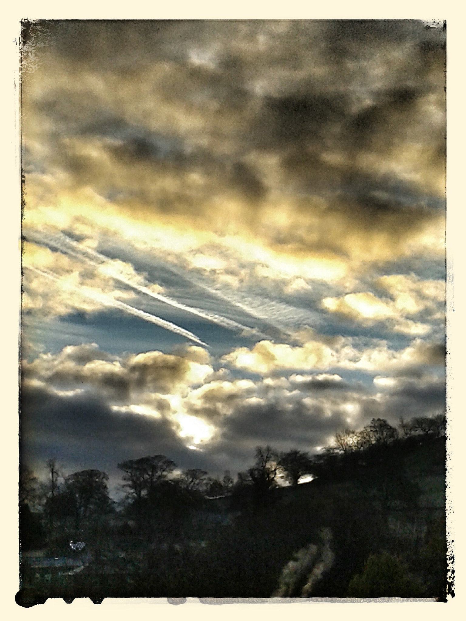 Samsung Galaxy S3 Mini sample photo. Dramatic cloudscape late one afternoon photography