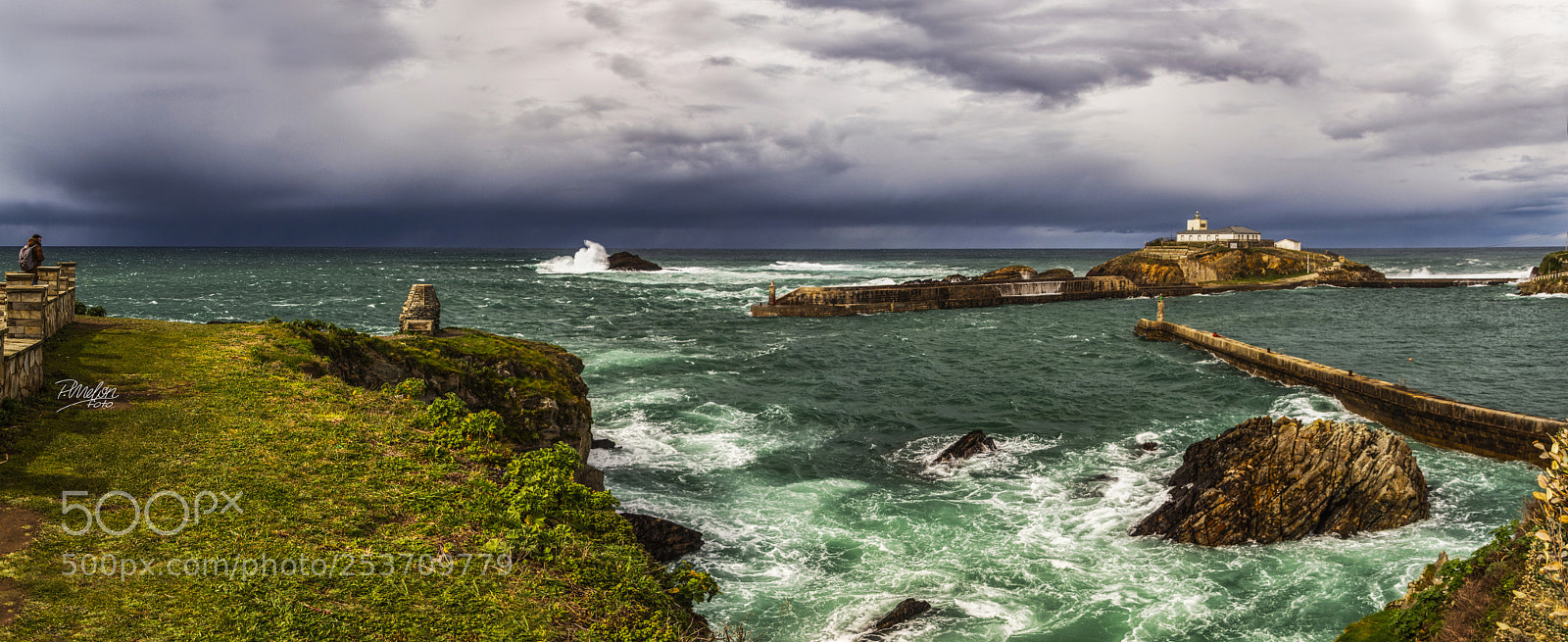 Sony SLT-A68 sample photo. Tempestad en el faro photography