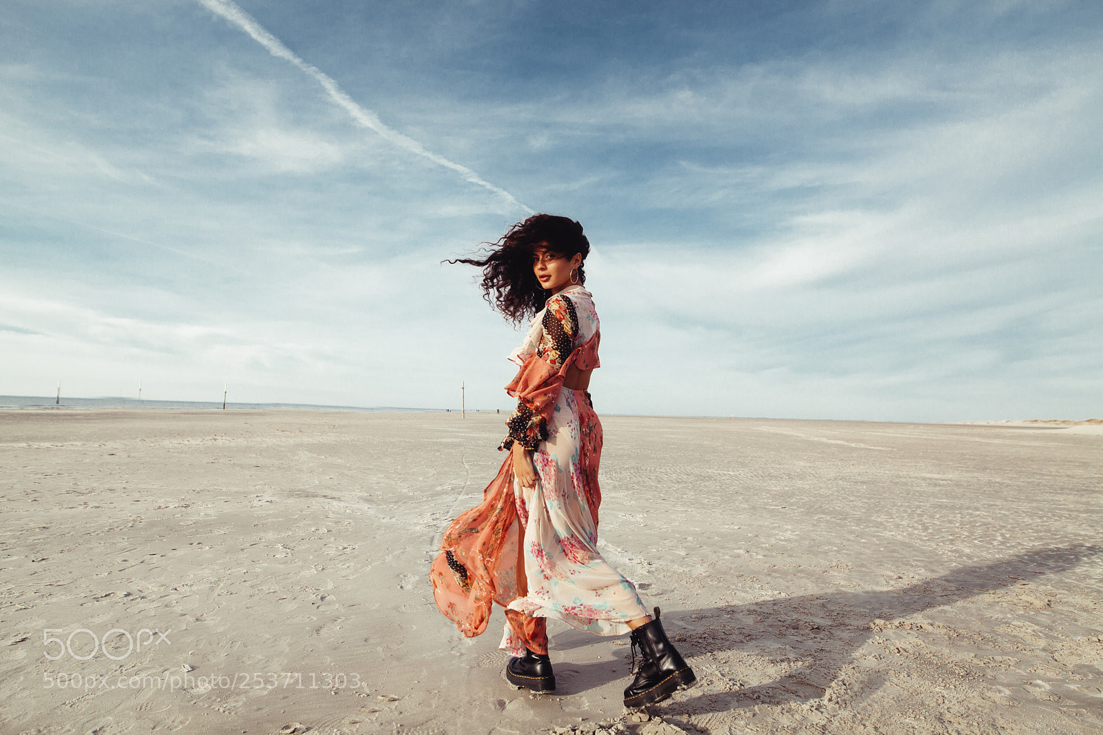 Canon EOS 5D Mark II sample photo. High by the beach photography
