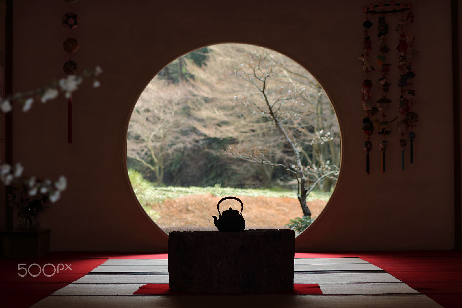 Canon EF 70-300 F4-5.6 IS II USM sample photo. Tea arbor photography
