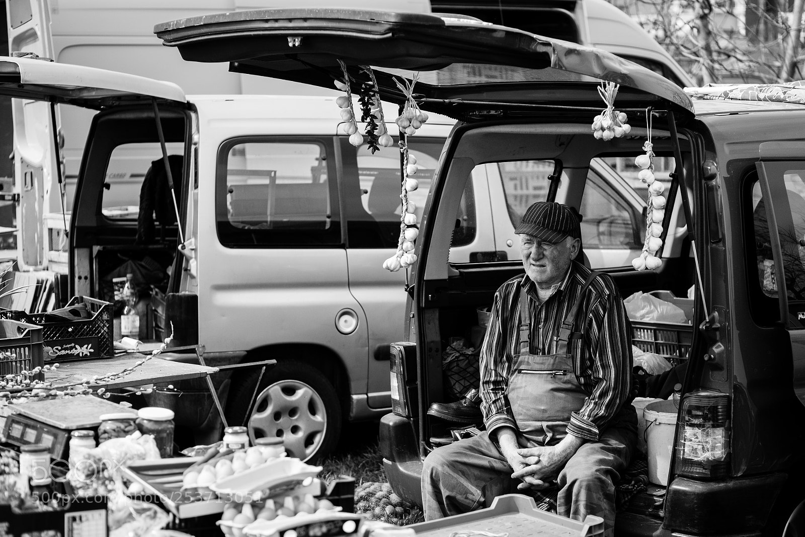 Fujifilm X-T1 sample photo. Sunday market photography