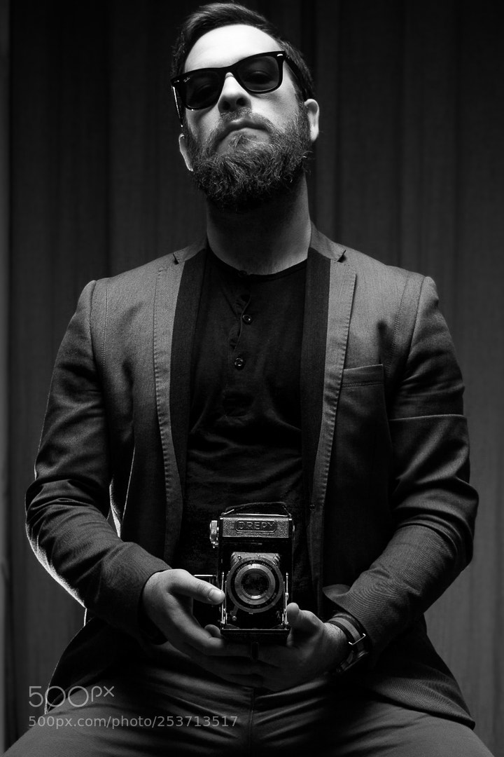 Canon EOS 5D Mark II sample photo. Intimidation photography