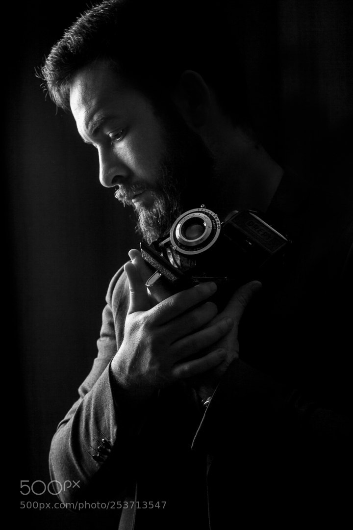 Canon EOS 5D Mark II sample photo. Thought photography