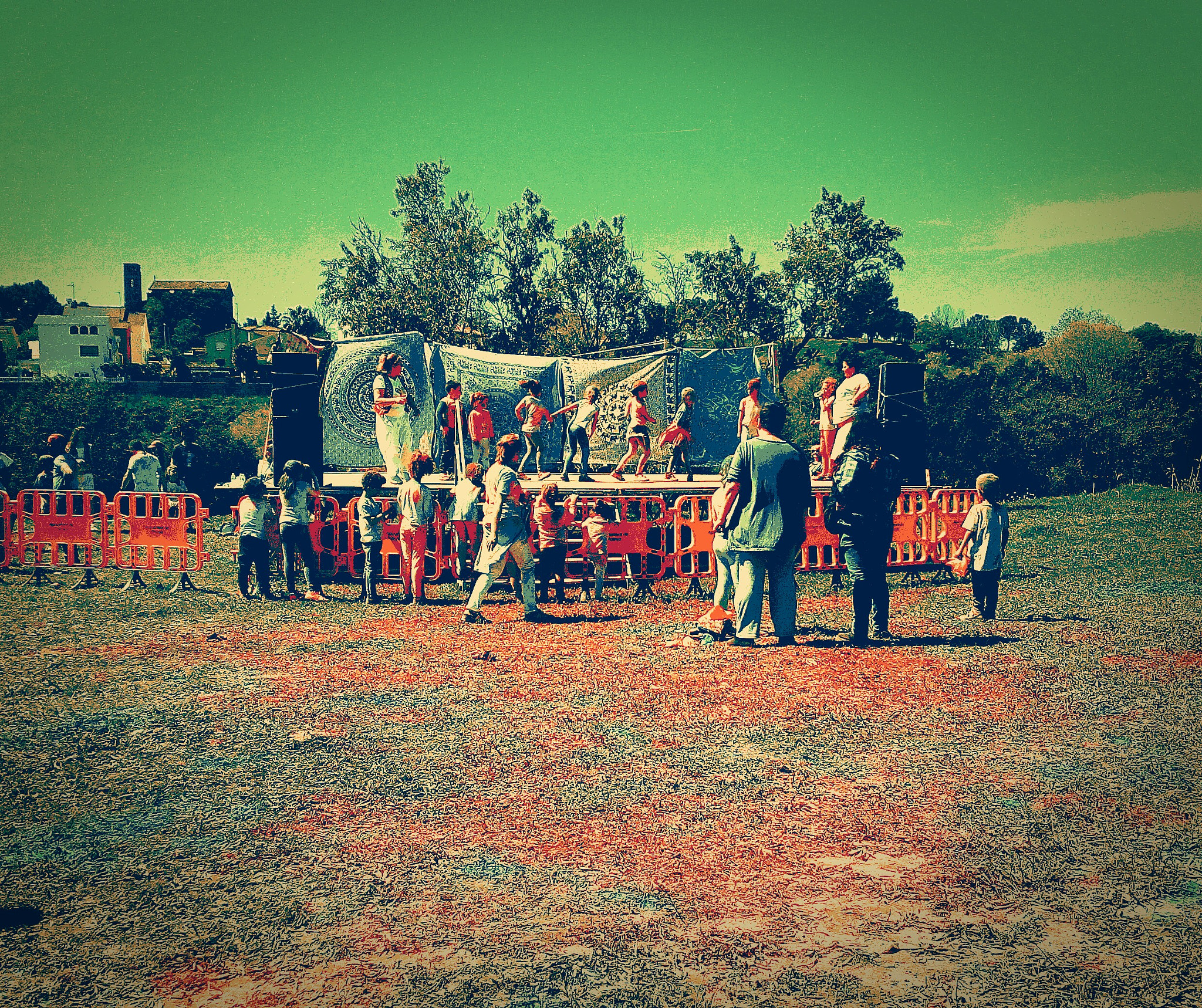 WIKO LENNY3 sample photo. Holi time photography