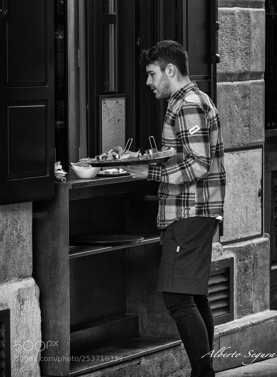 Nikon D610 sample photo. Waiter photography