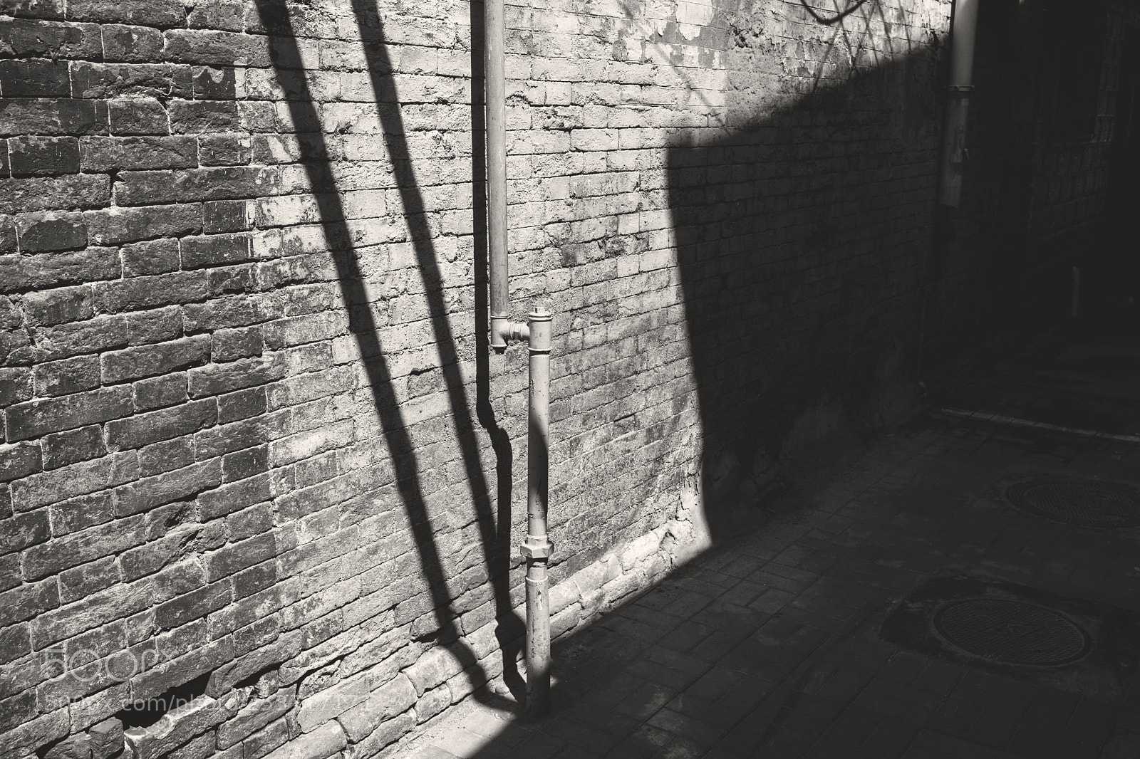 Sony a7 sample photo. Wall #2 photography