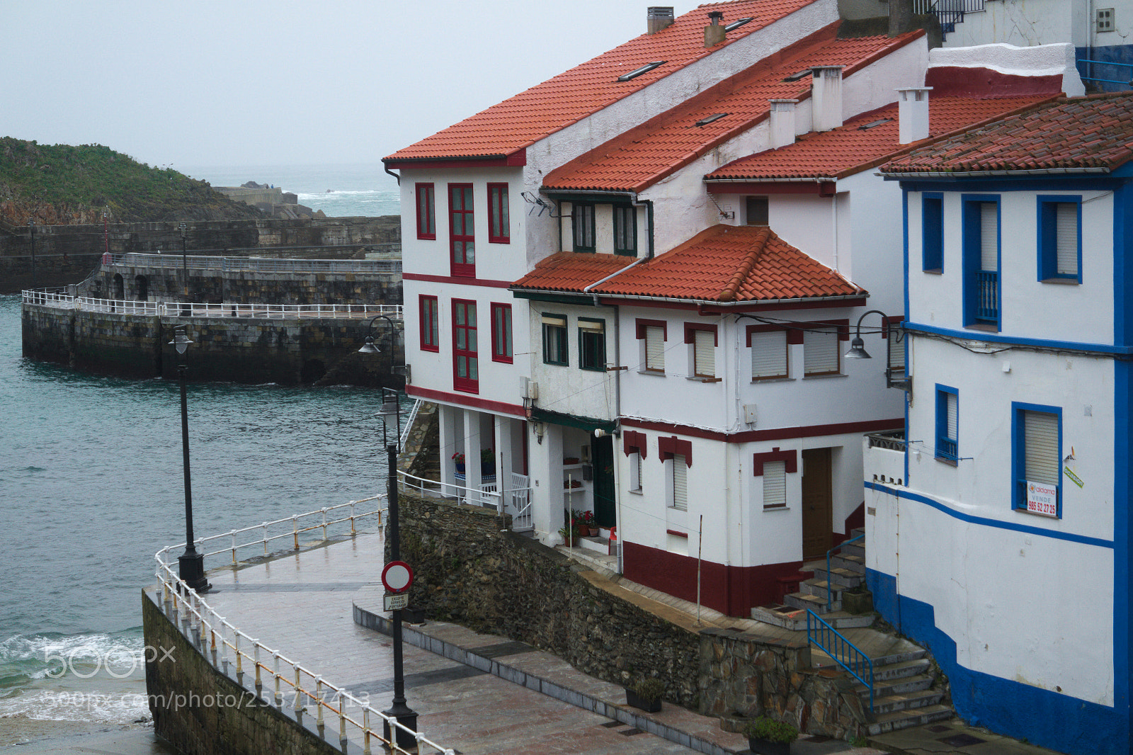 Samsung NX3000 sample photo. Cudillero photography