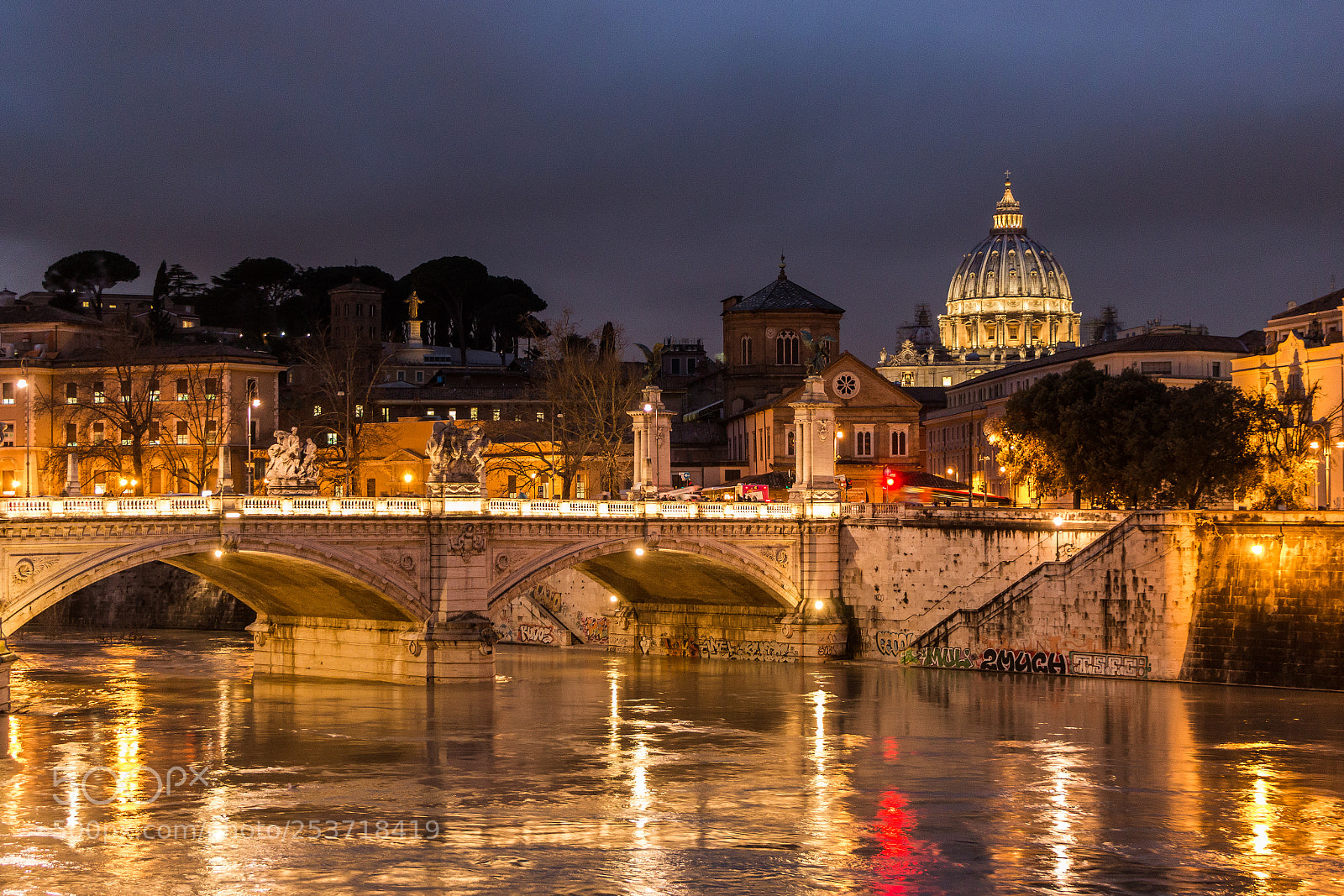 Canon EOS 70D sample photo. Eternal city photography