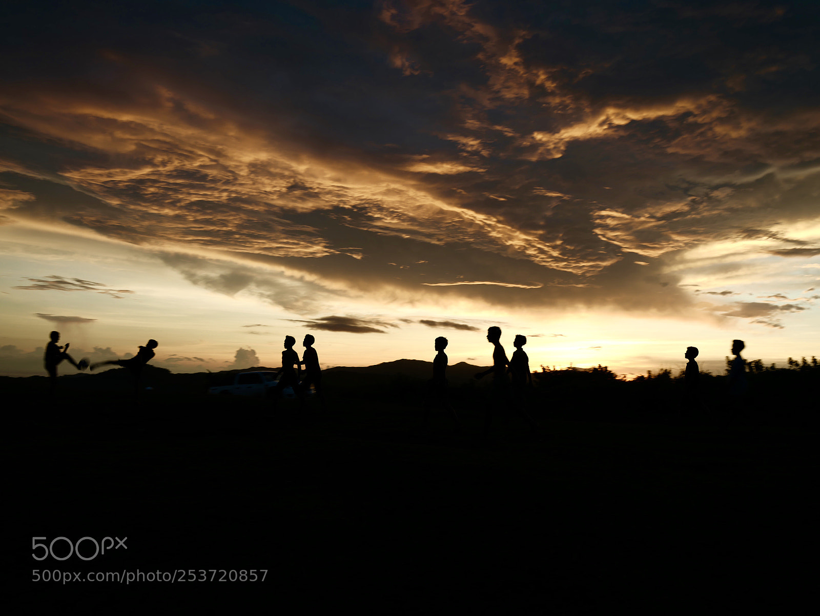 Leica SL (Typ 601) sample photo. Playing football photography