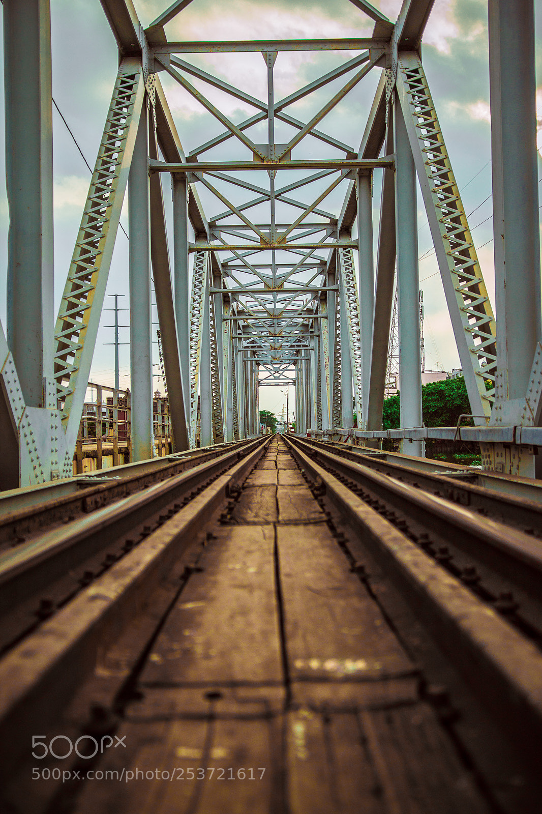 Canon EOS 60D sample photo. Time on the bridge photography