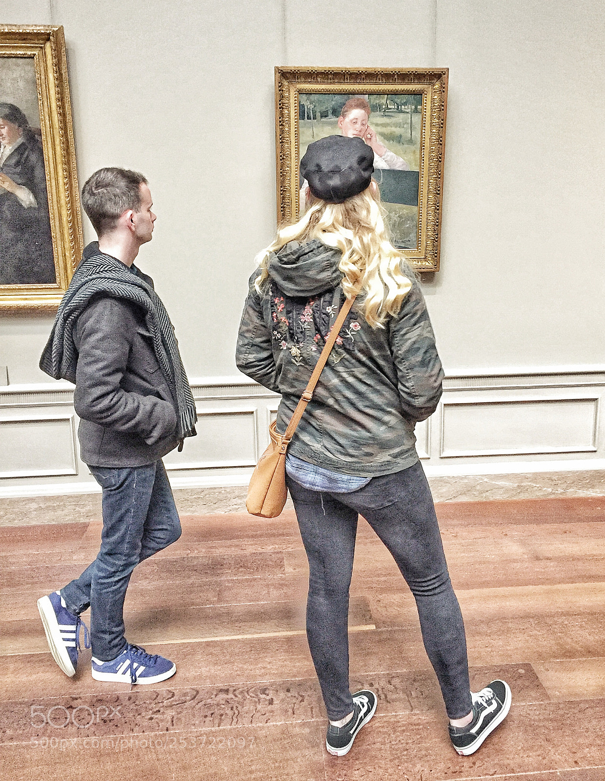 Apple iPhone 6 sample photo. At the brooklyn museum photography