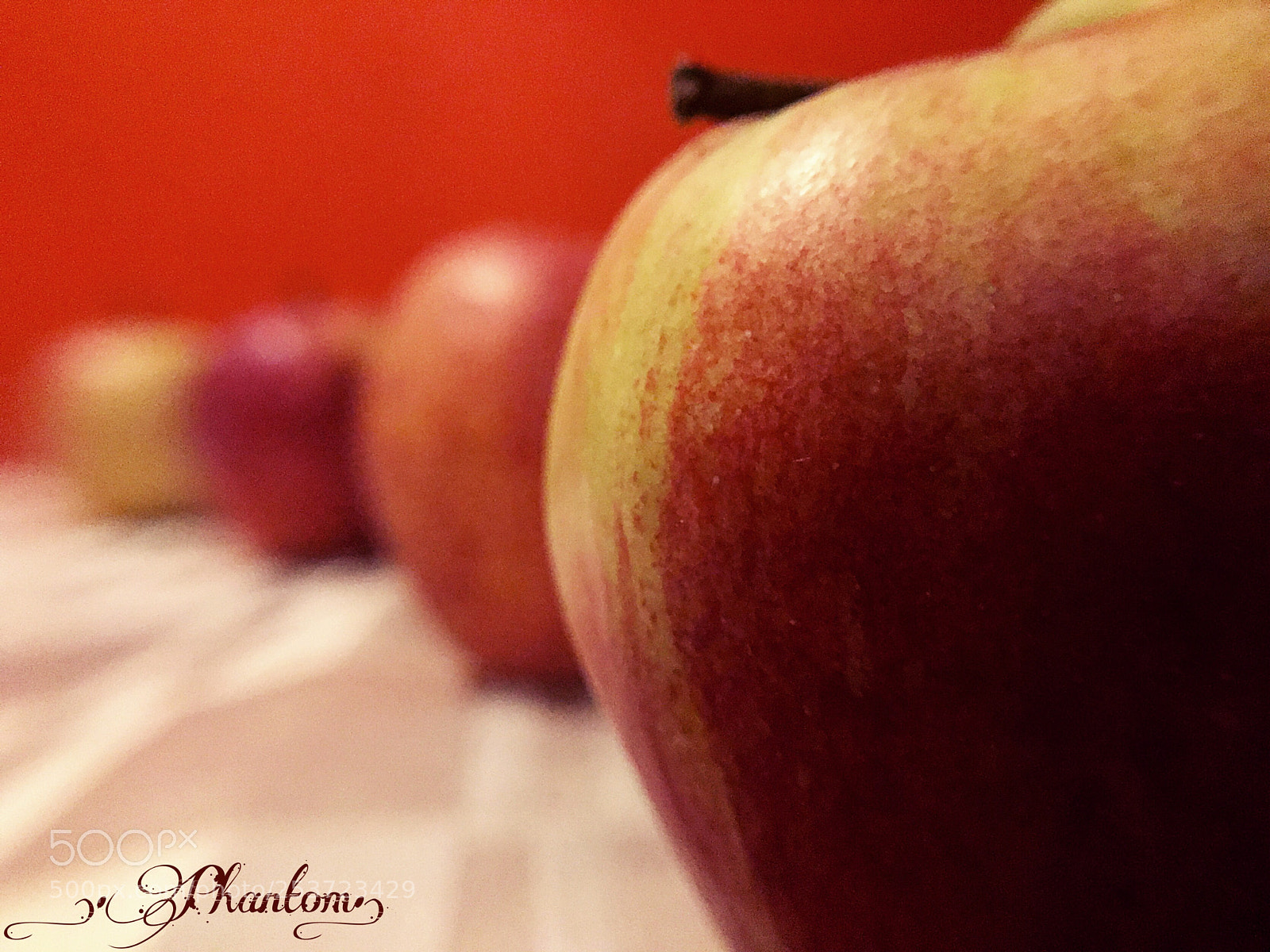 Apple iPhone 7 sample photo. Apples photography