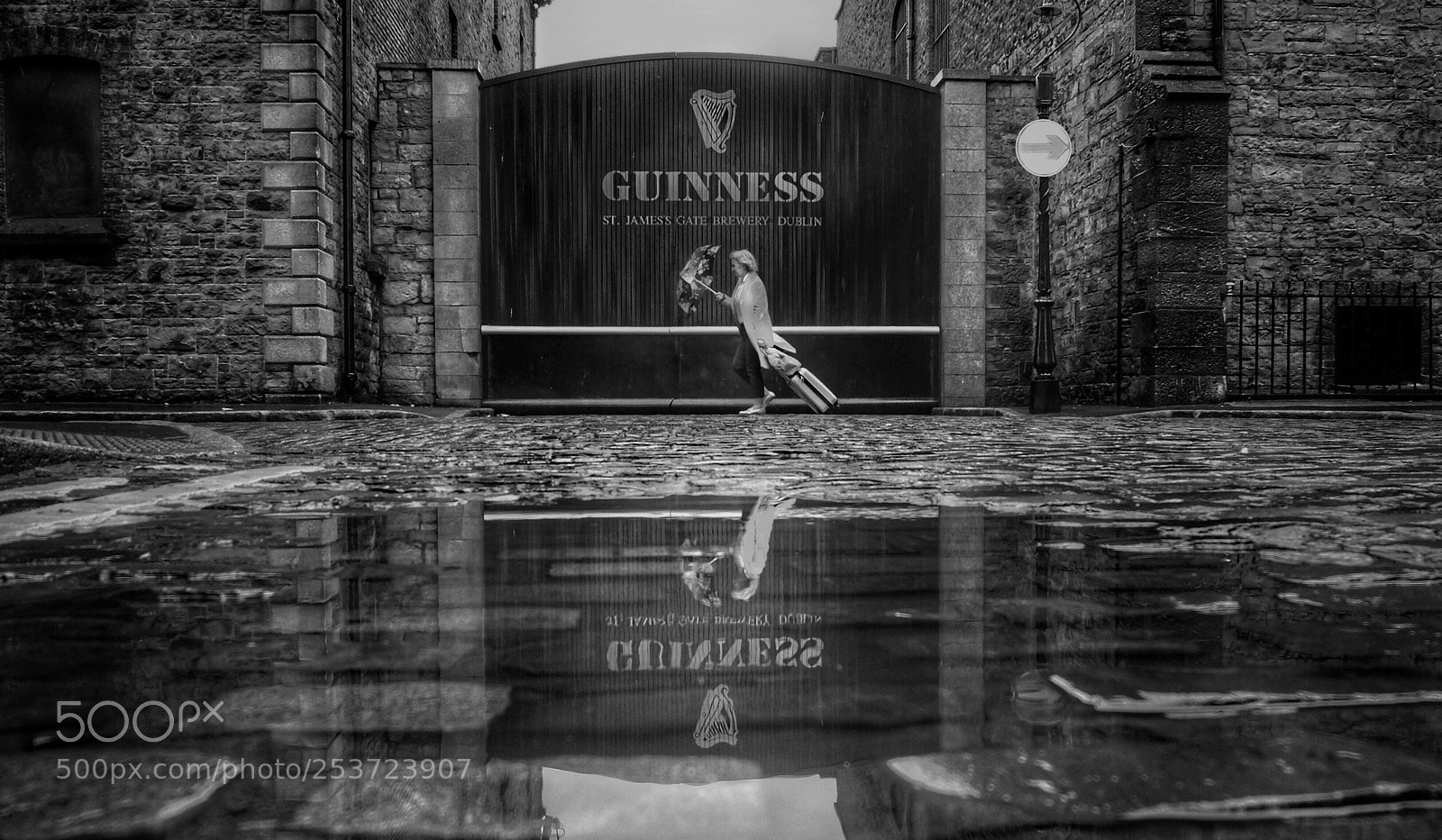Fujifilm X30 sample photo. Dublin in the rain  photography