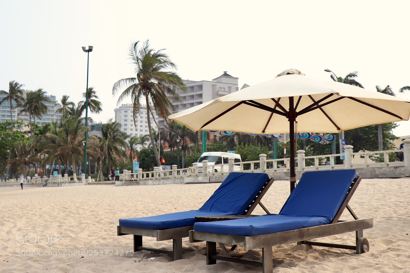 Canon EOS 77D (EOS 9000D / EOS 770D) sample photo. Untitled photography