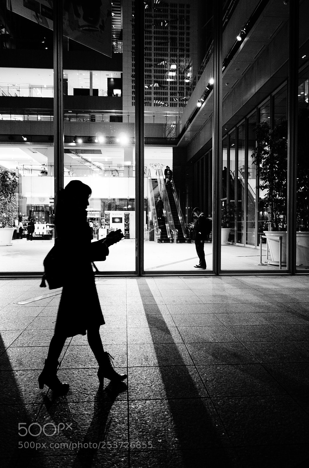 Ricoh GR II sample photo. Marunouchi, tokyo photography